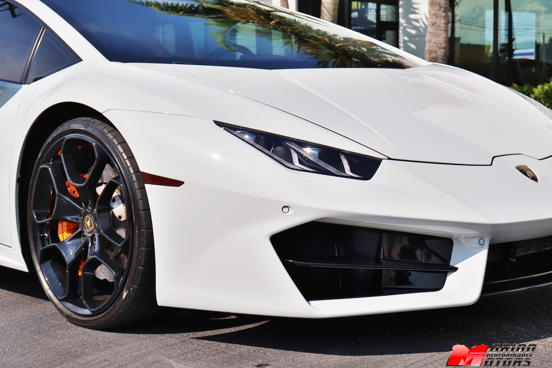 Used-2018-Lamborghini-Huracan-LP-580-2
