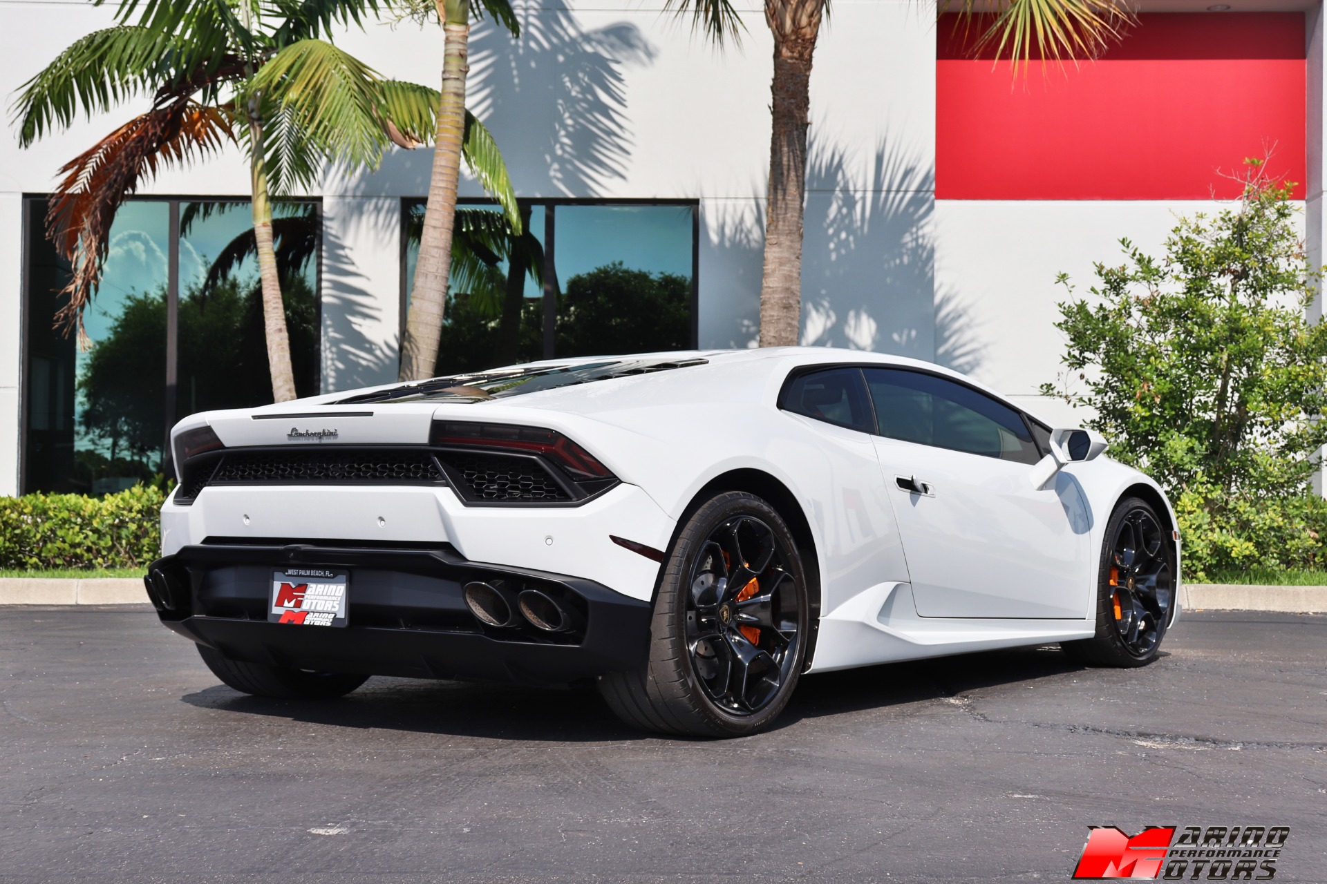 Used-2018-Lamborghini-Huracan-LP-580-2