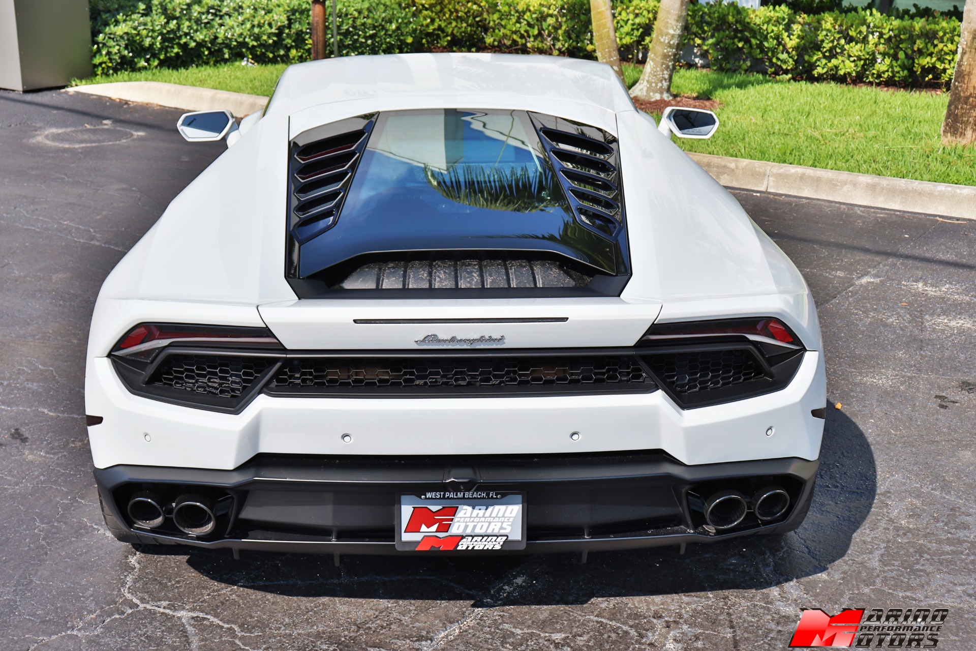 Used-2018-Lamborghini-Huracan-LP-580-2