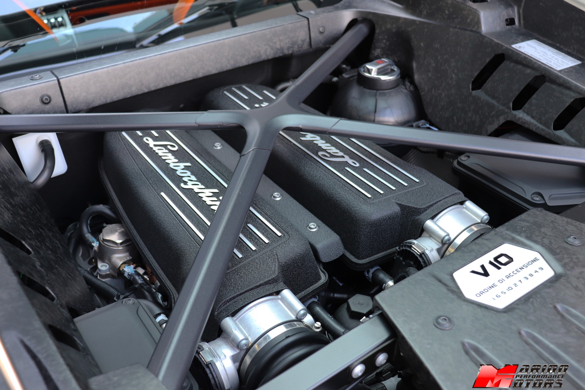 Used-2018-Lamborghini-Huracan-LP-580-2