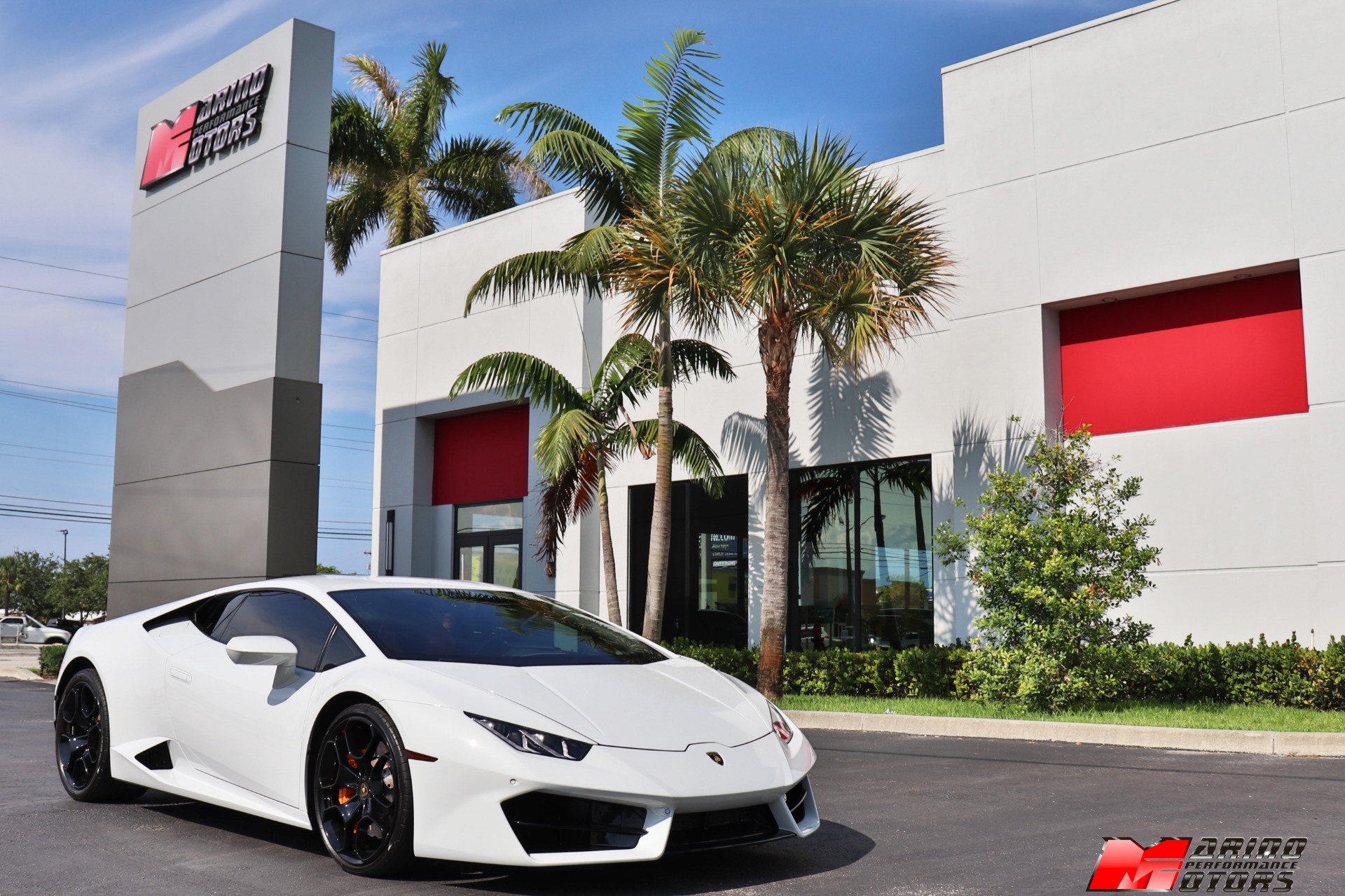 Used-2018-Lamborghini-Huracan-LP-580-2