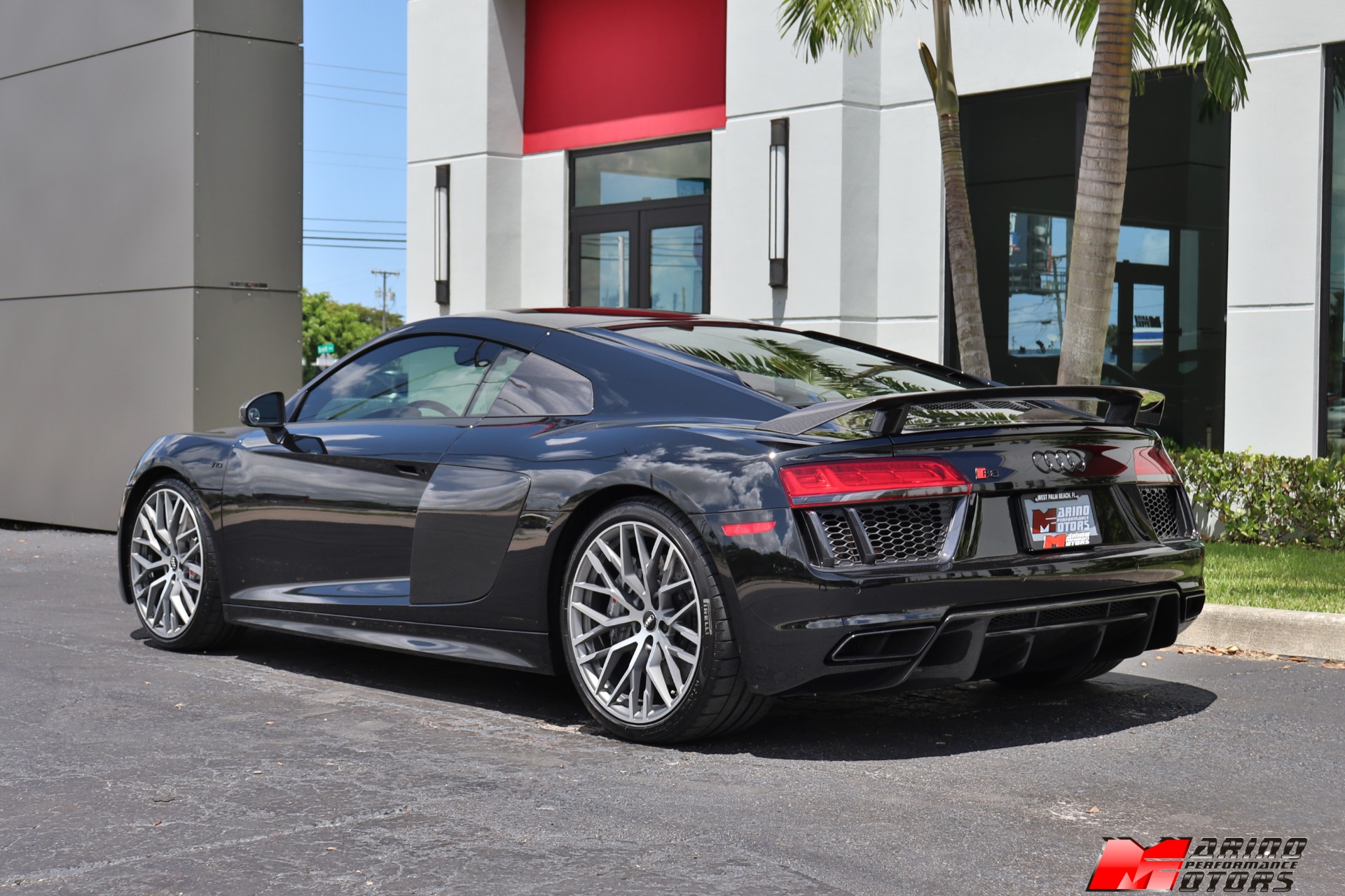 Used-2017-Audi-R8-52-quattro-V10-Plus