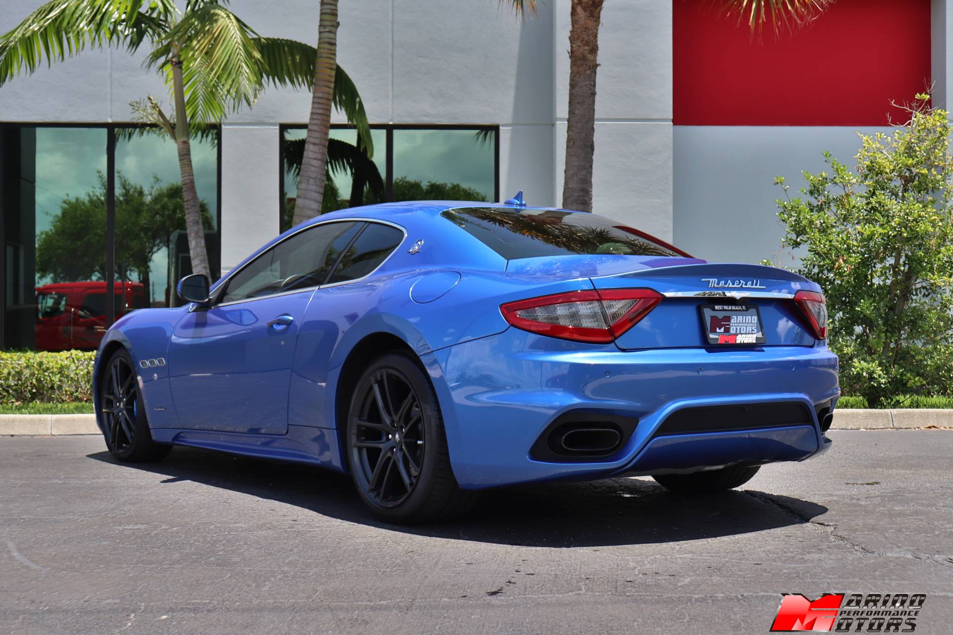 Used-2018-Maserati-GranTurismo-Sport