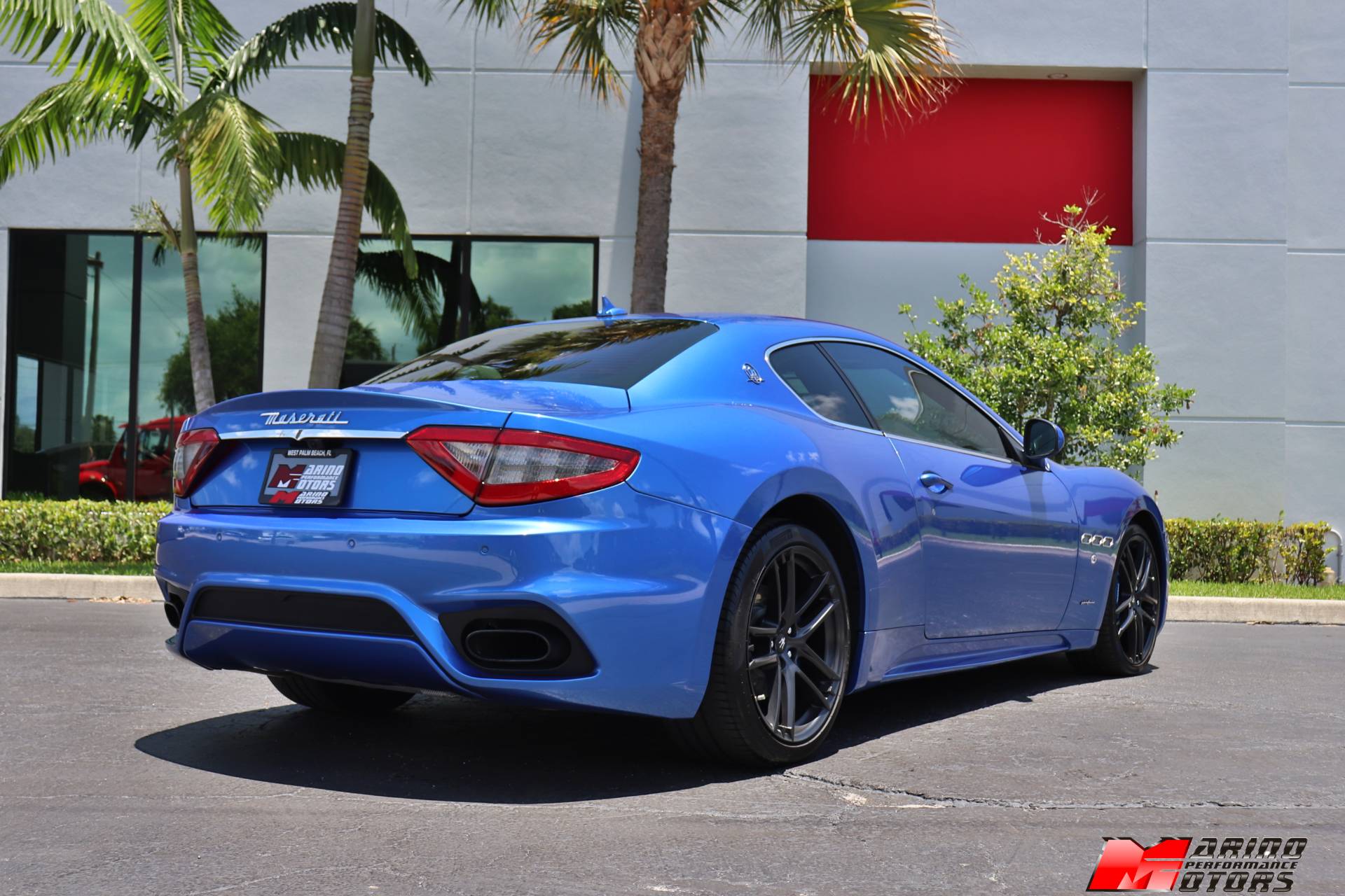 Used-2018-Maserati-GranTurismo-Sport