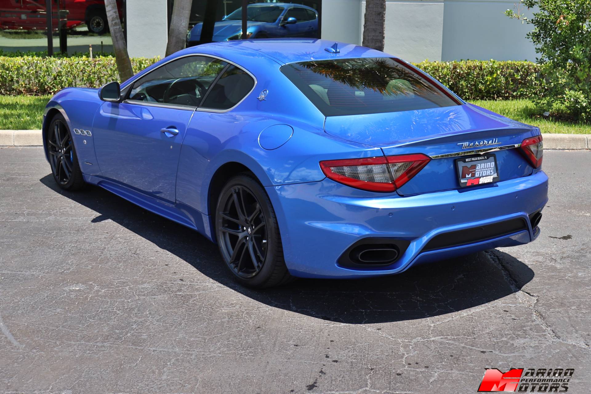 Used-2018-Maserati-GranTurismo-Sport