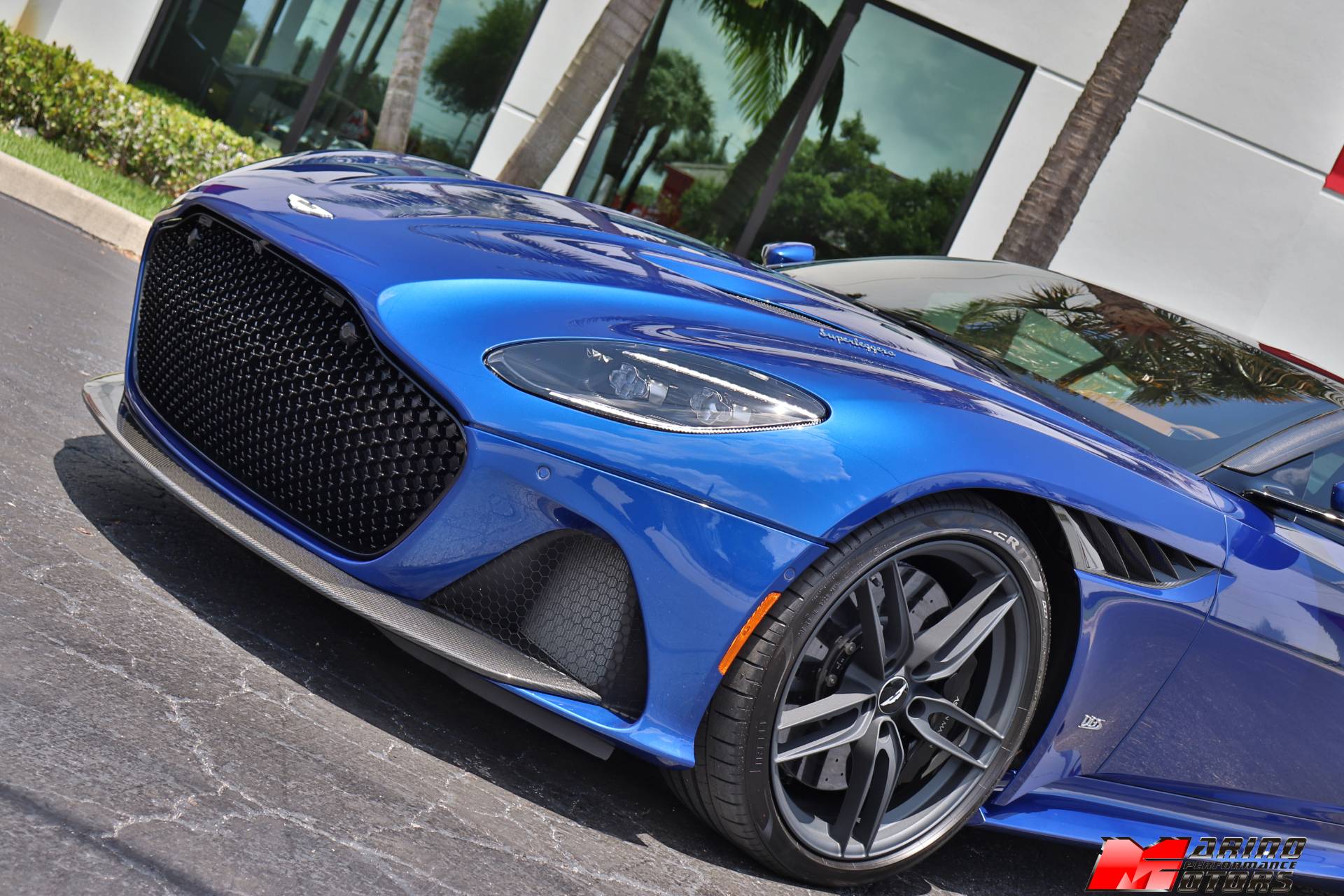 Used-2020-Aston-Martin-DBS-Superleggera