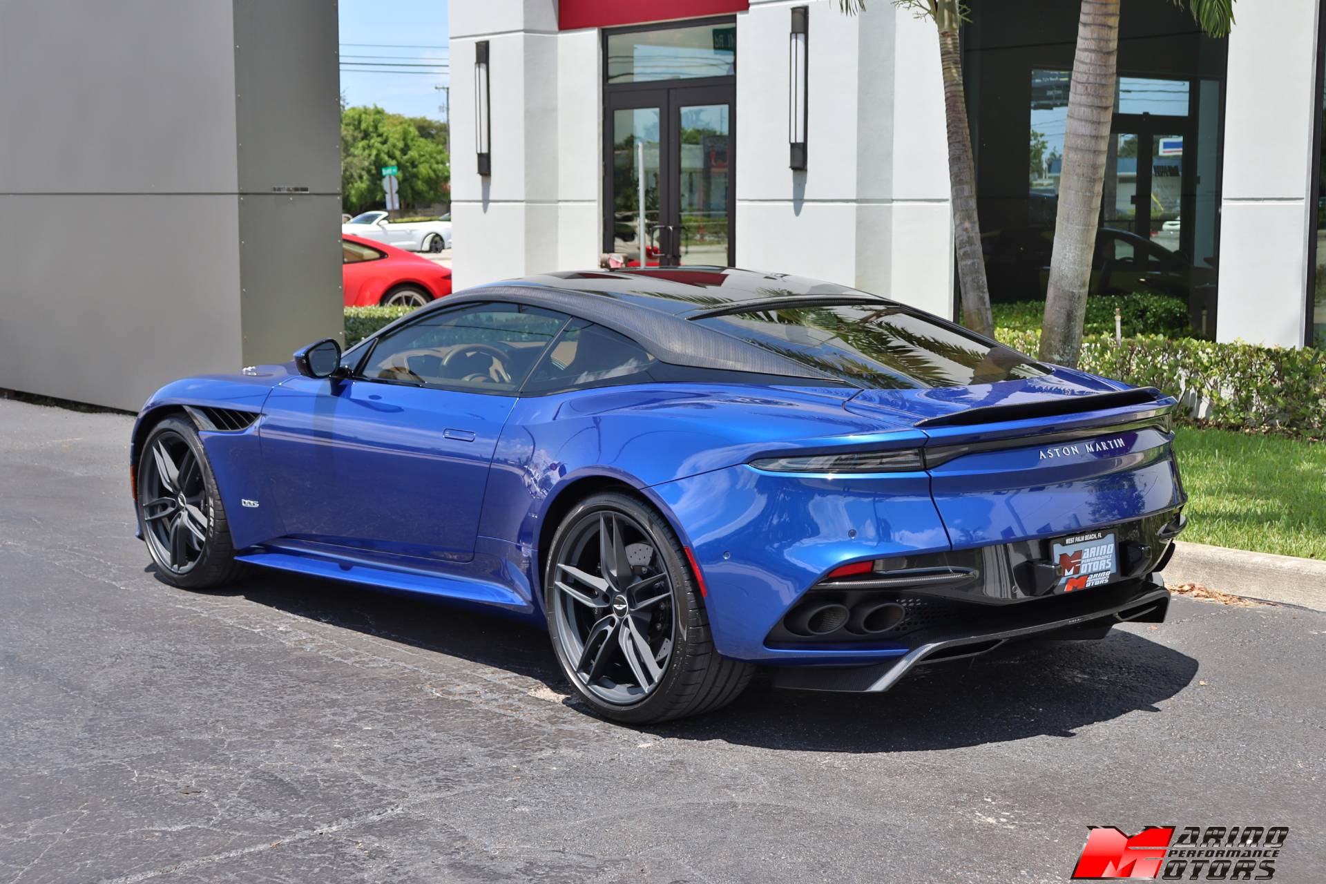 Used-2020-Aston-Martin-DBS-Superleggera