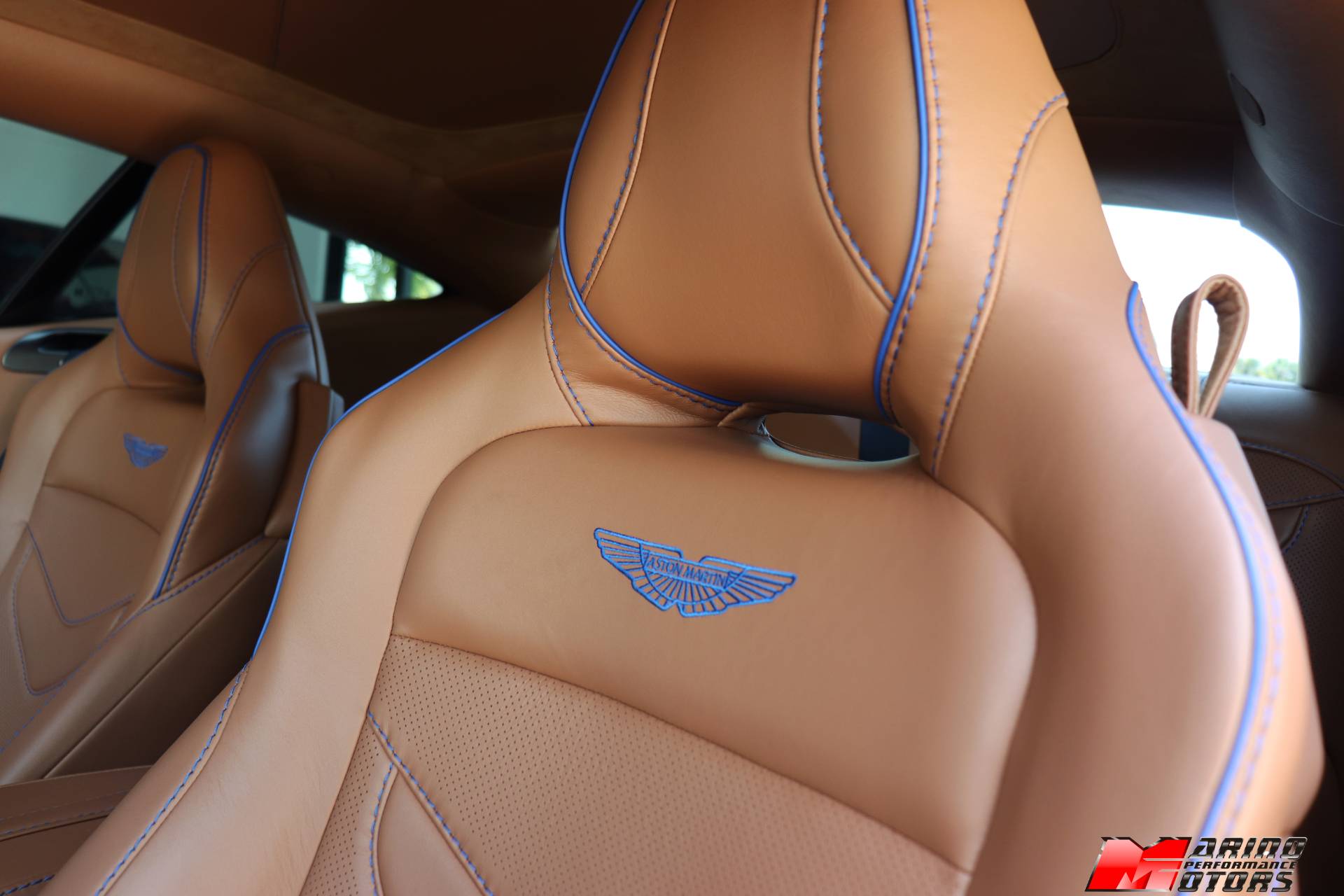 Used-2020-Aston-Martin-DBS-Superleggera