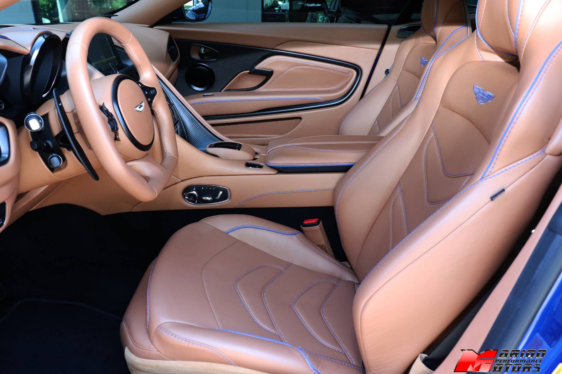 Used-2020-Aston-Martin-DBS-Superleggera