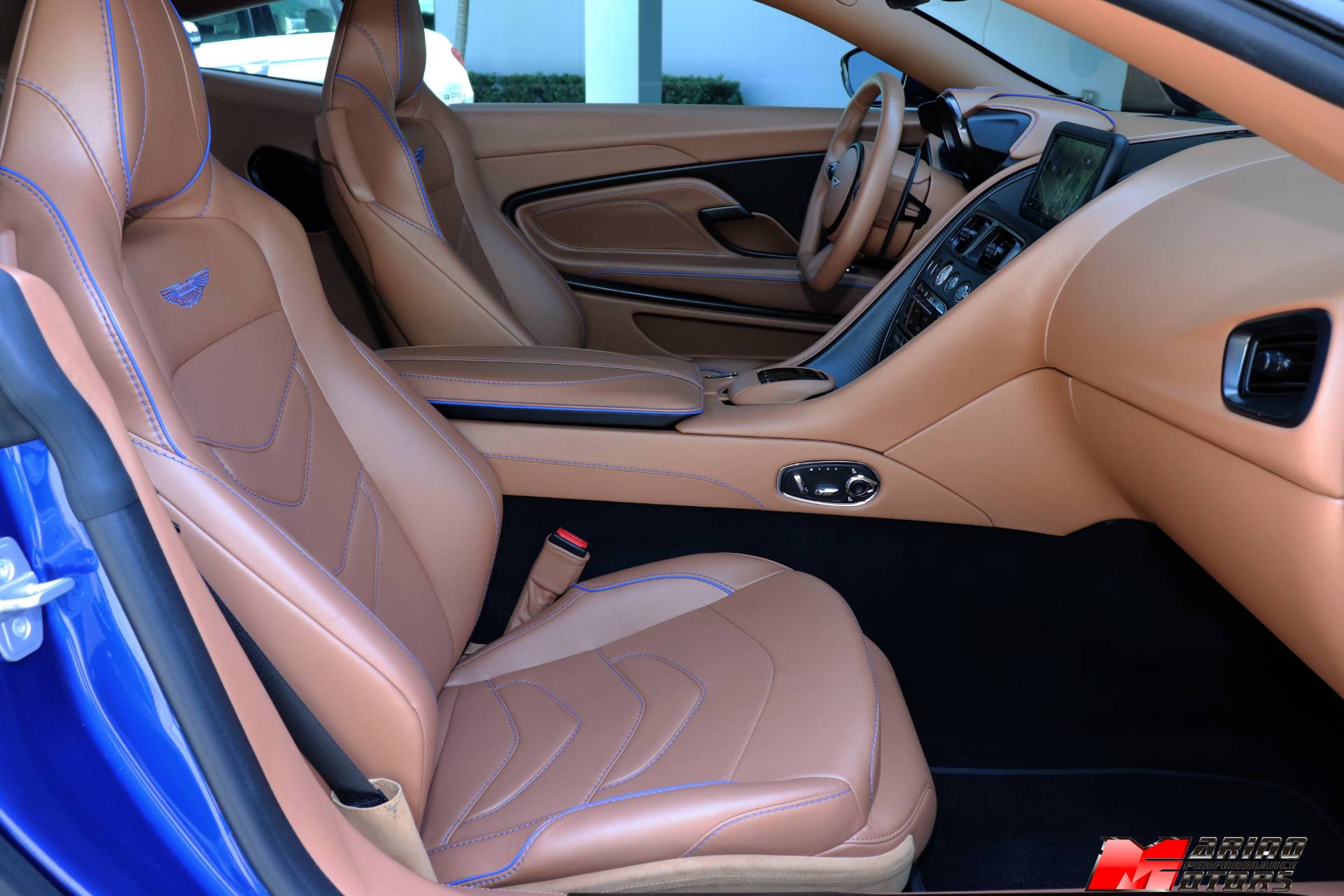Used-2020-Aston-Martin-DBS-Superleggera