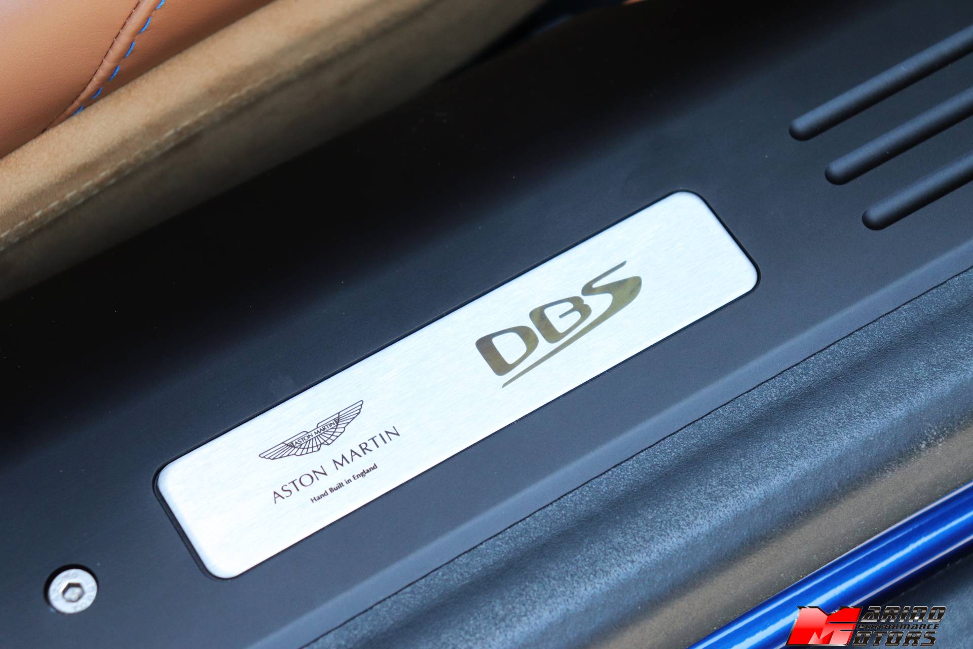 Used-2020-Aston-Martin-DBS-Superleggera