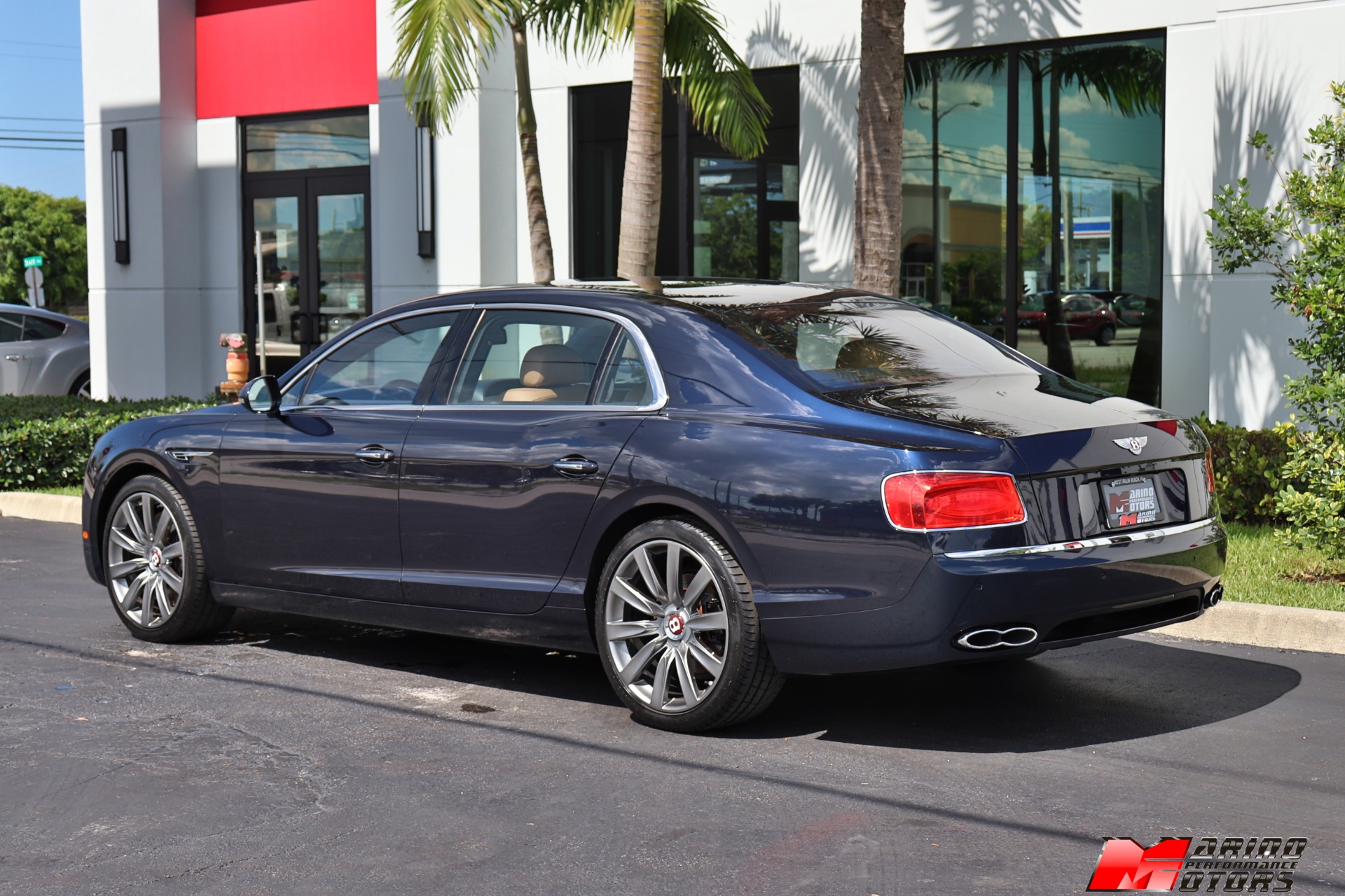 Used-2017-Bentley-Flying-Spur-V8