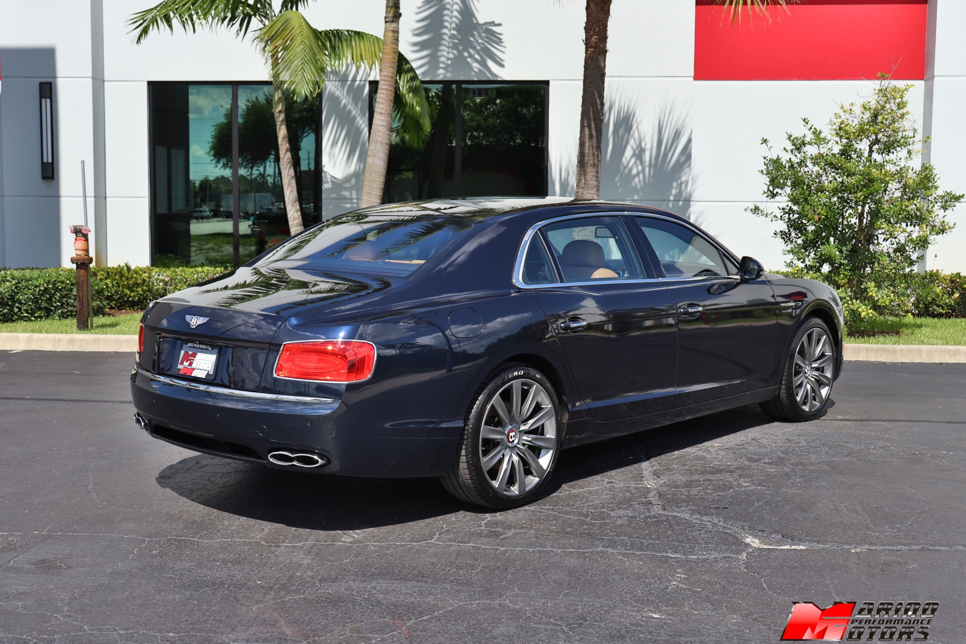 Used-2017-Bentley-Flying-Spur-V8