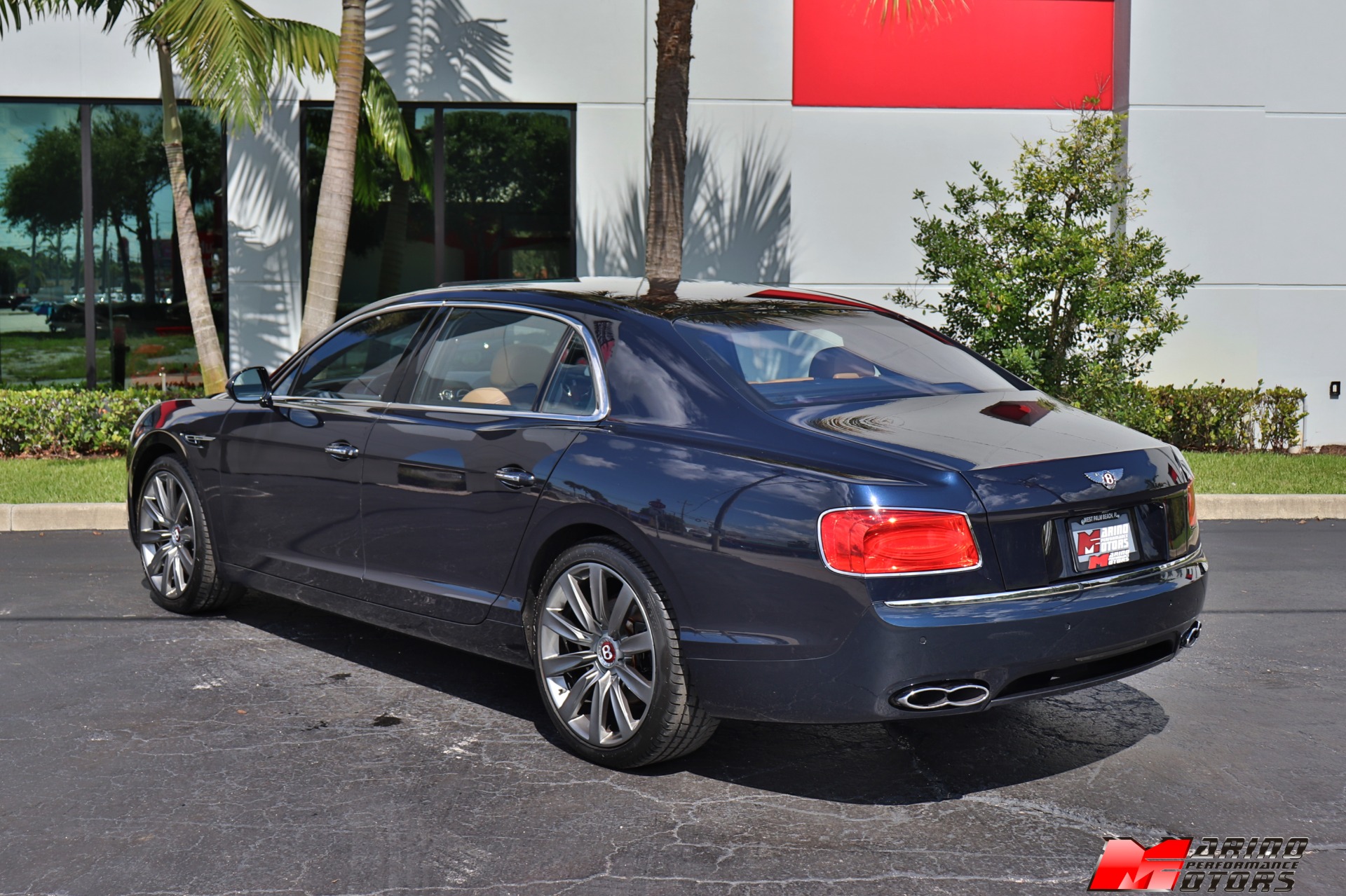 Used-2017-Bentley-Flying-Spur-V8