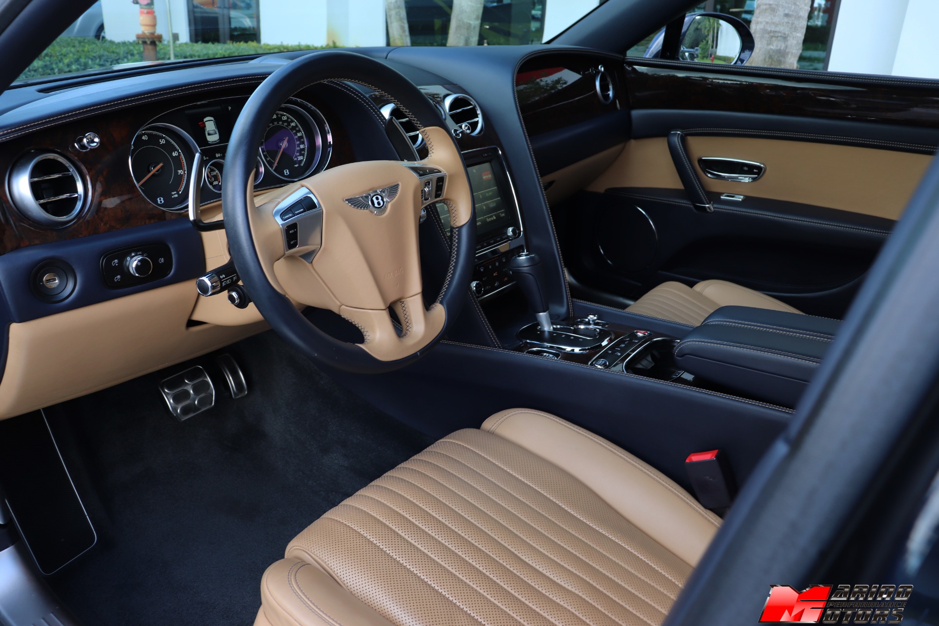Used-2017-Bentley-Flying-Spur-V8