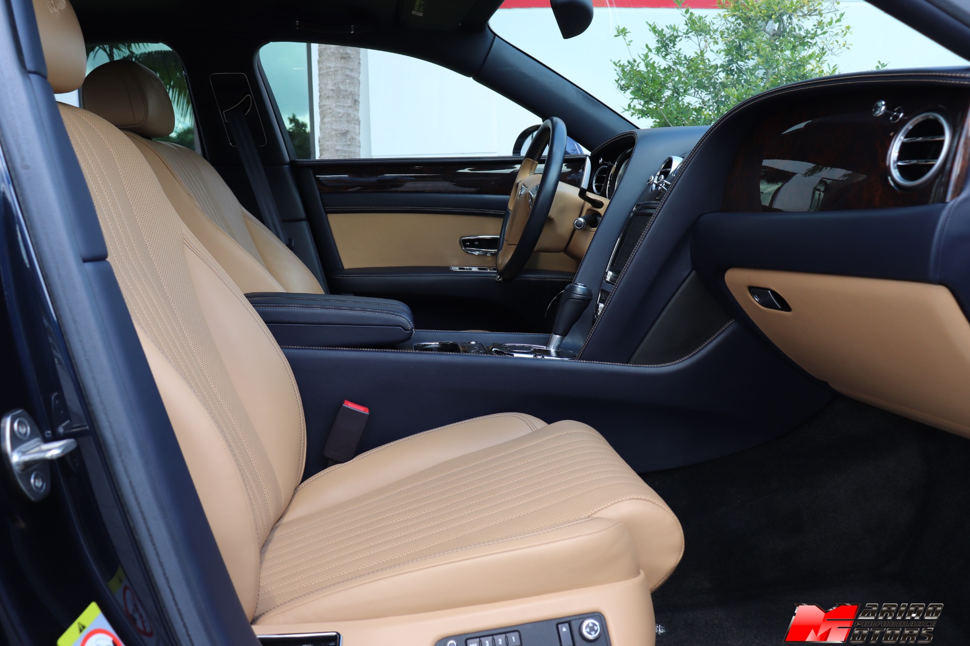 Used-2017-Bentley-Flying-Spur-V8
