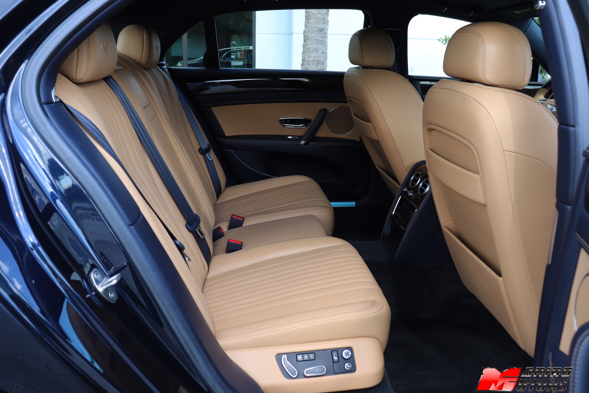 Used-2017-Bentley-Flying-Spur-V8
