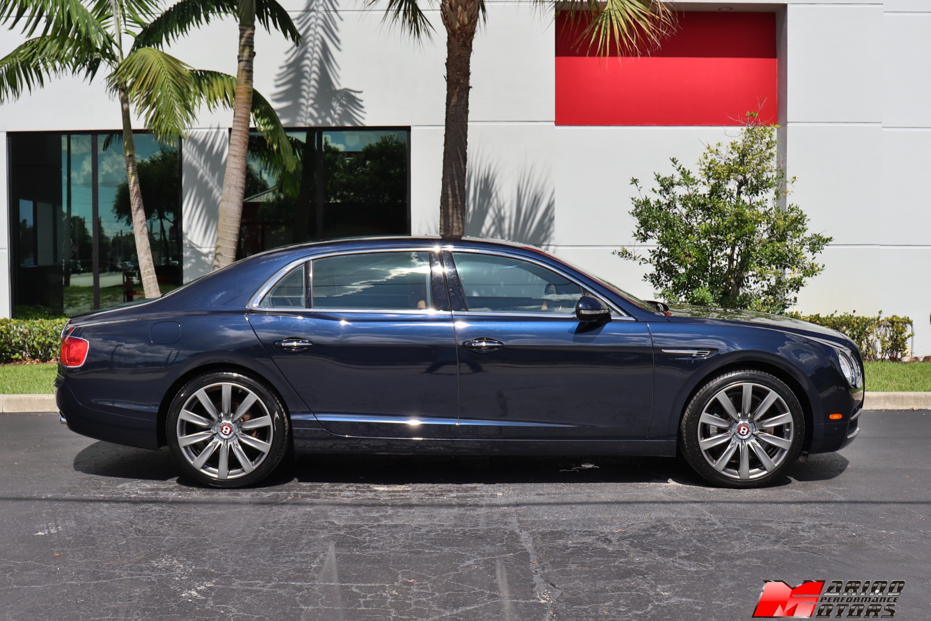 Used-2017-Bentley-Flying-Spur-V8