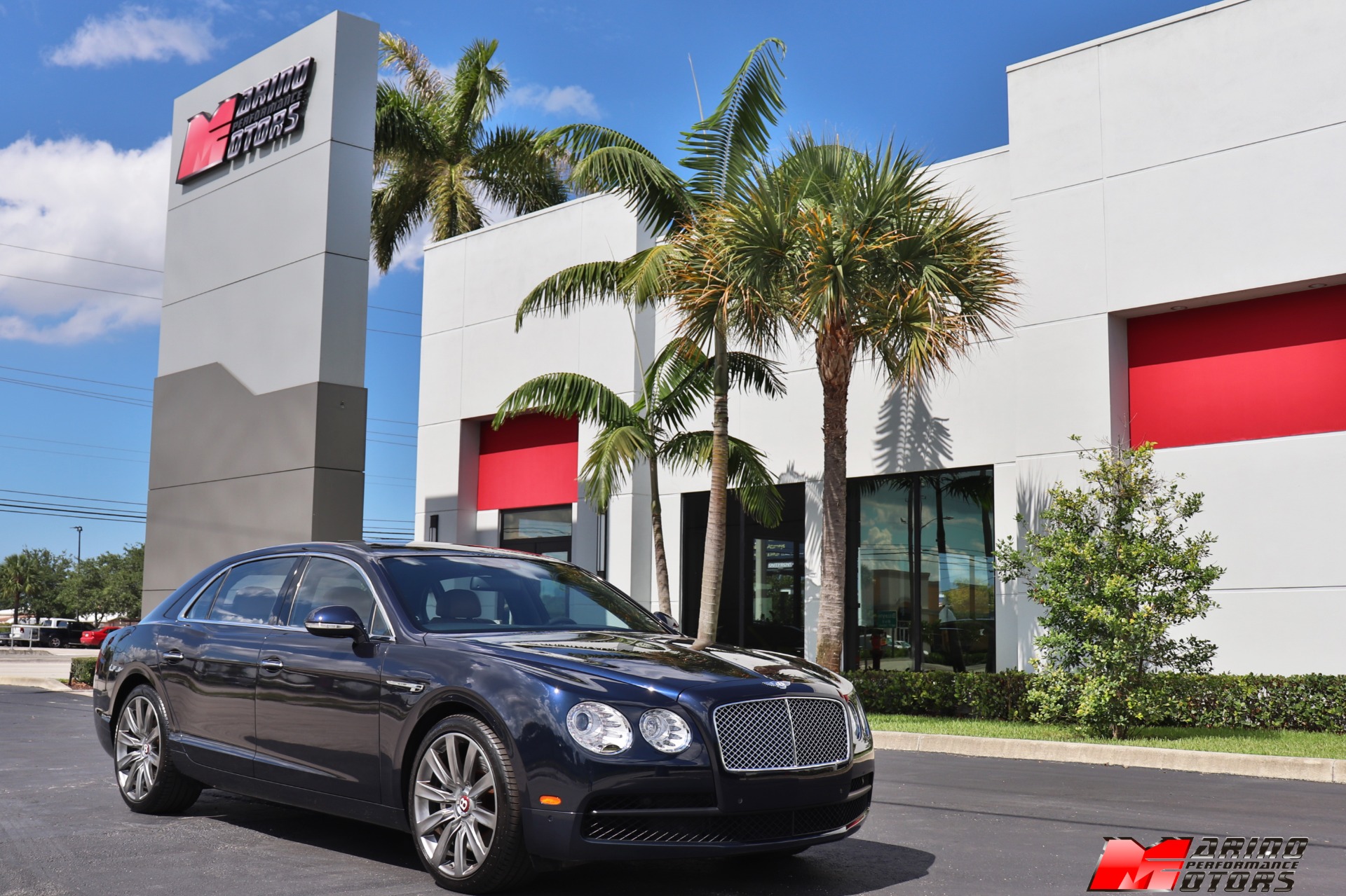 Used-2017-Bentley-Flying-Spur-V8