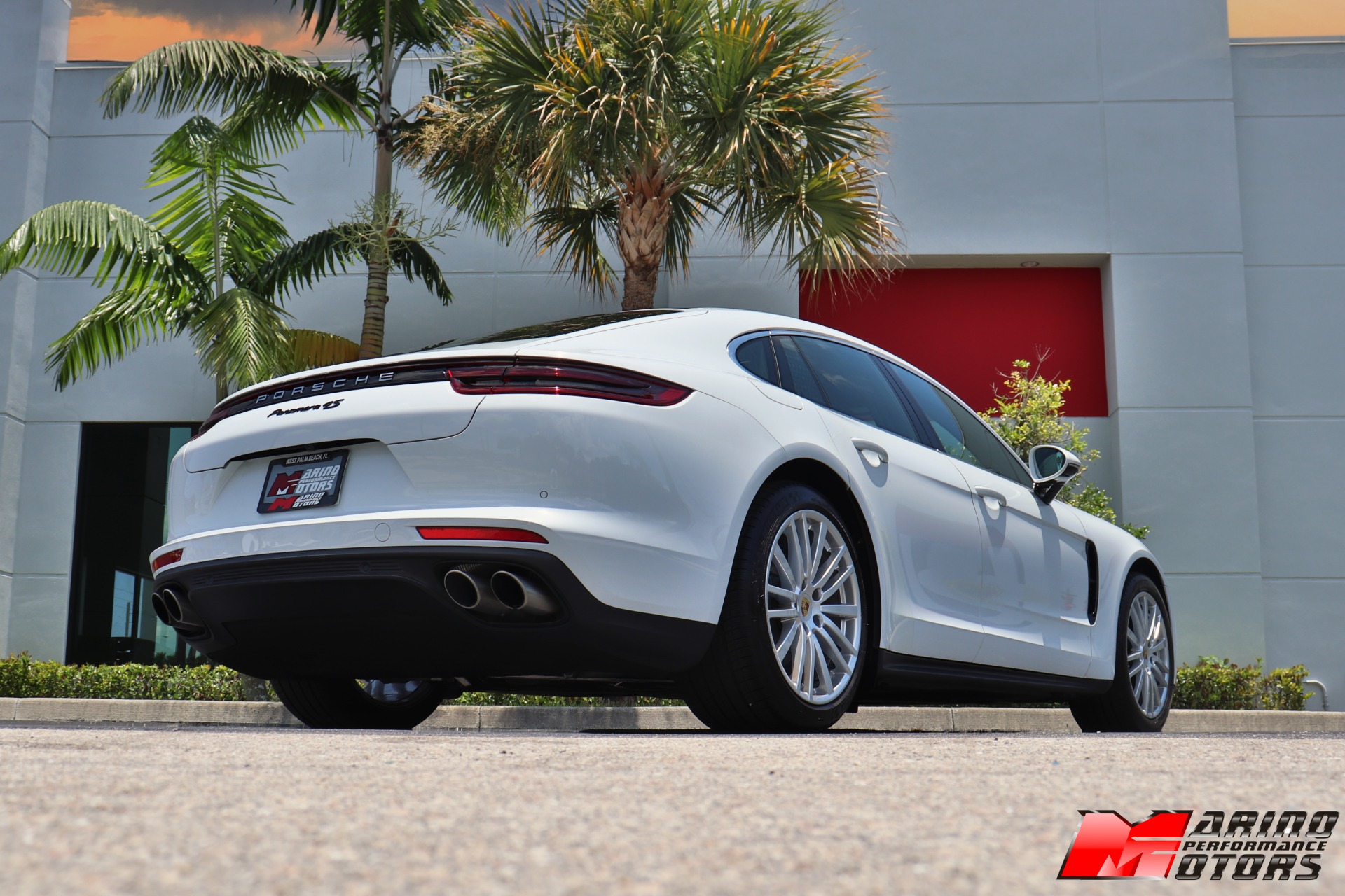 Used-2017-Porsche-Panamera-4S