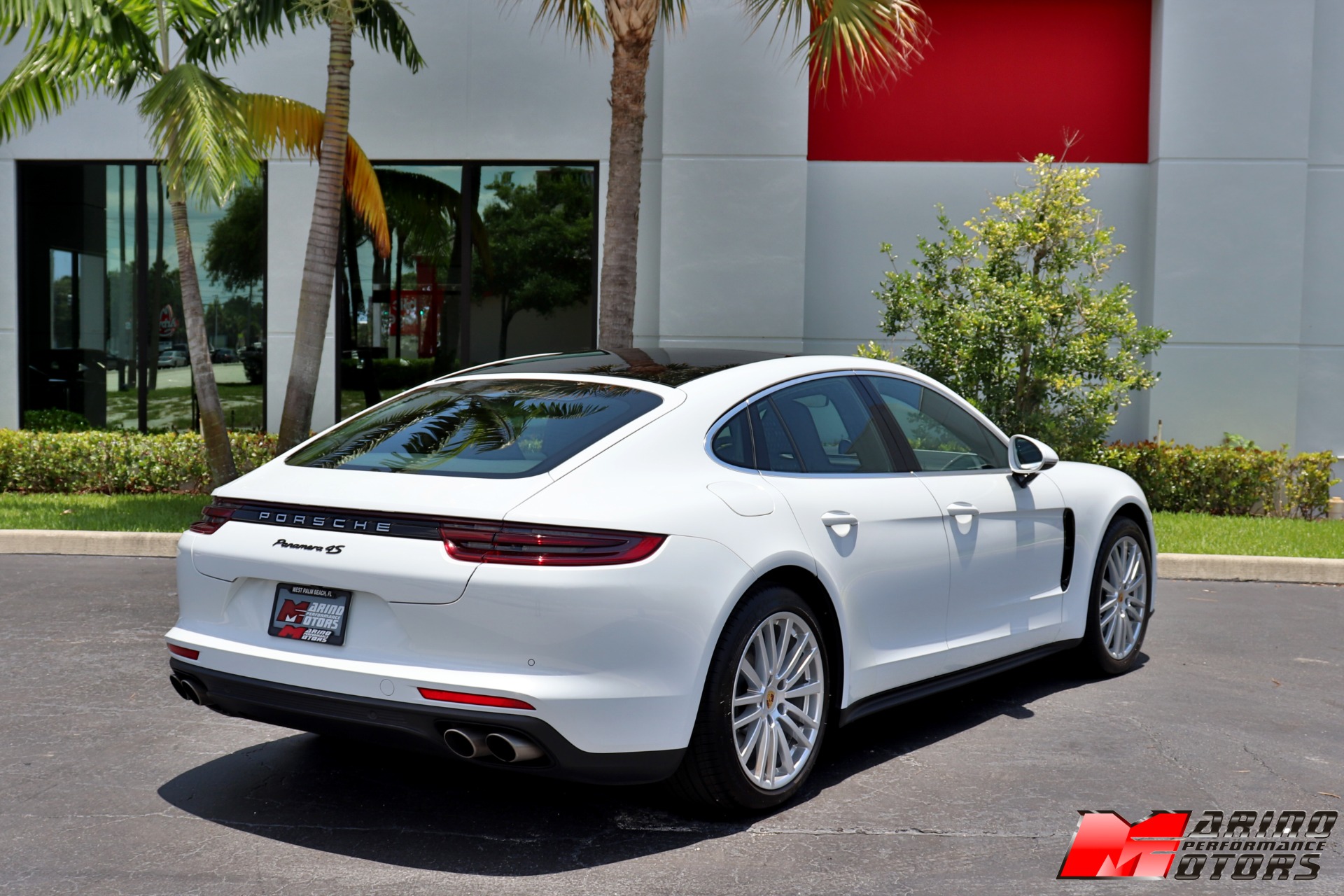 Used-2017-Porsche-Panamera-4S