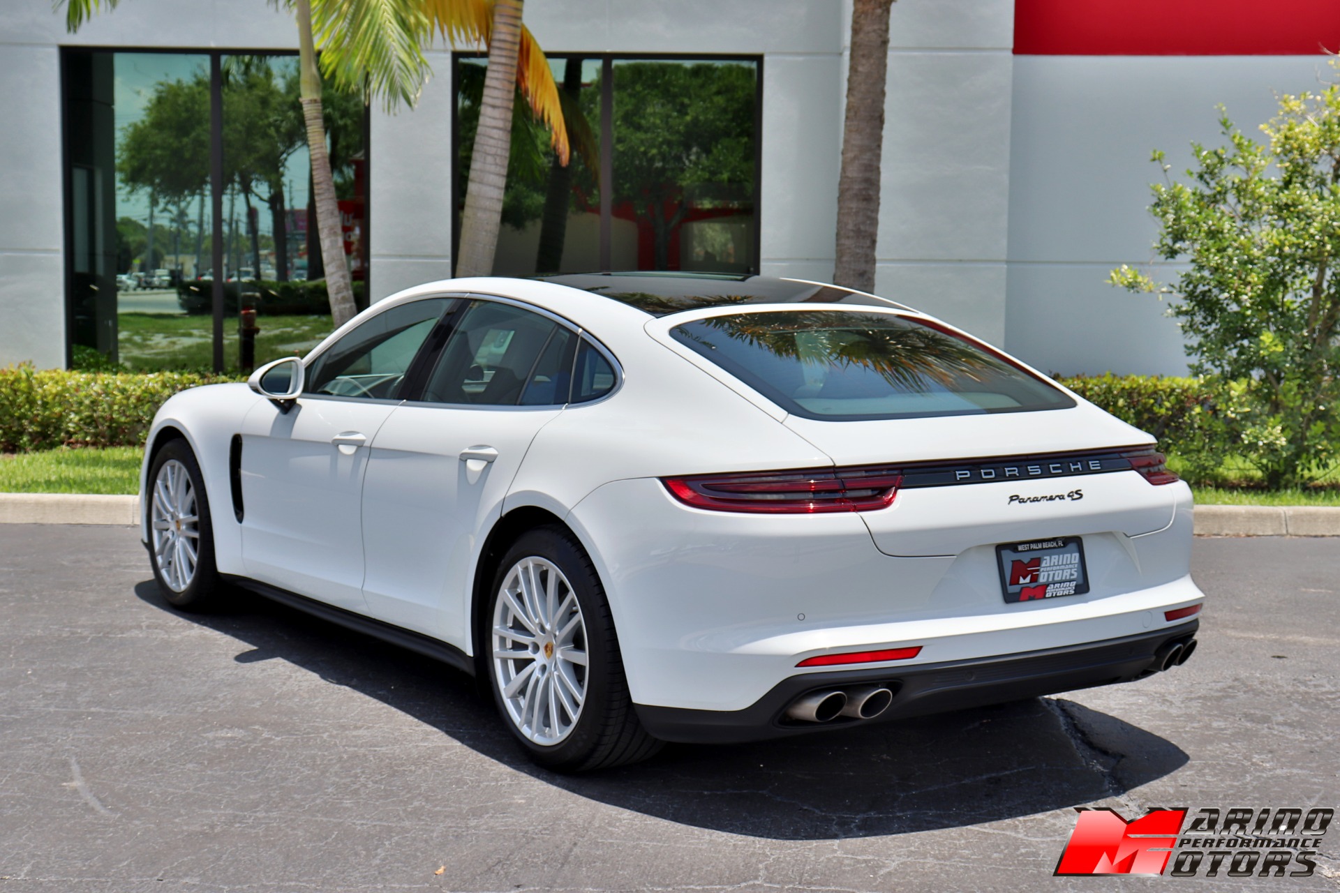 Used-2017-Porsche-Panamera-4S