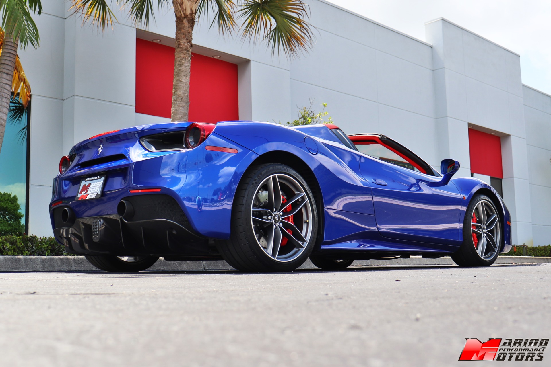 Used-2018-Ferrari-488-Spider