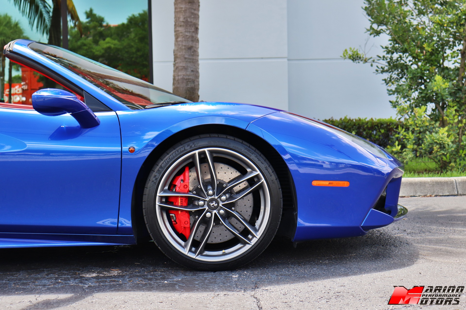 Used-2018-Ferrari-488-Spider