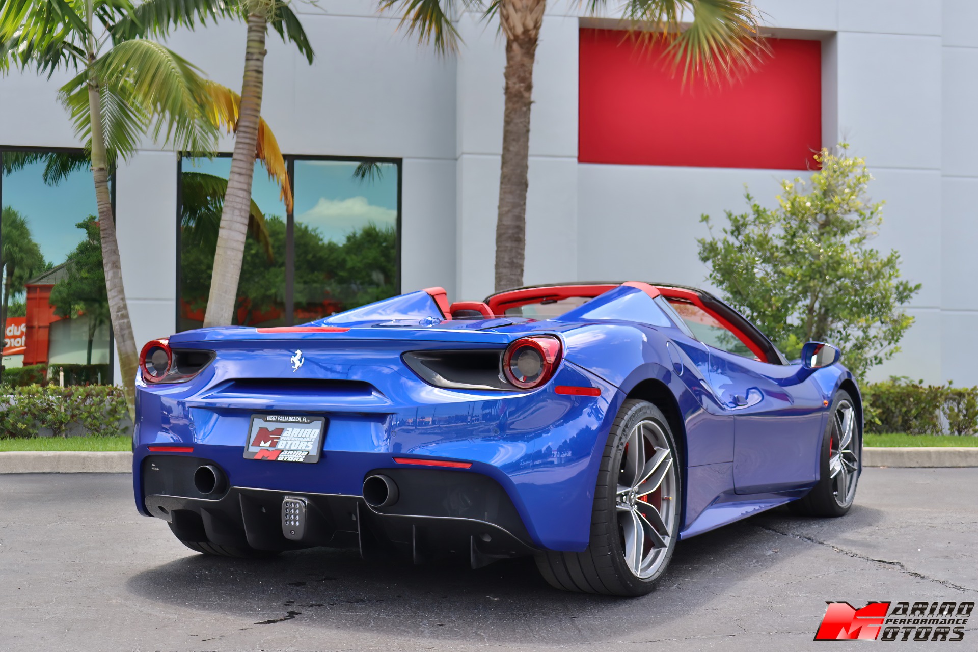 Used-2018-Ferrari-488-Spider