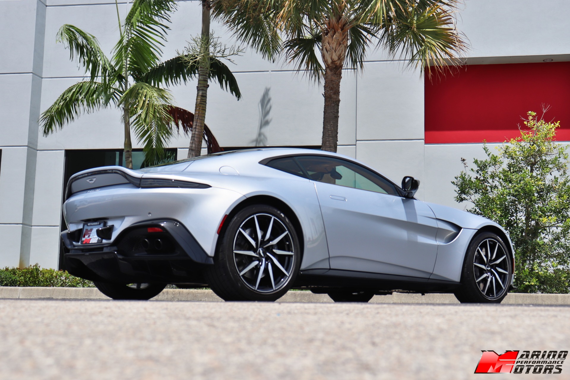 Used-2020-Aston-Martin-Vantage