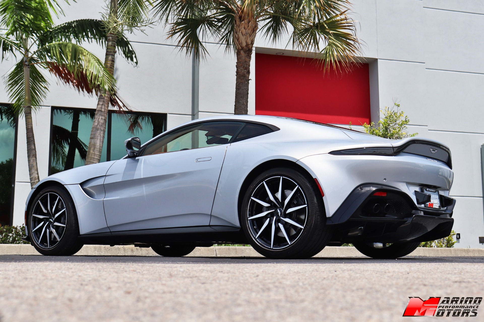 Used-2020-Aston-Martin-Vantage