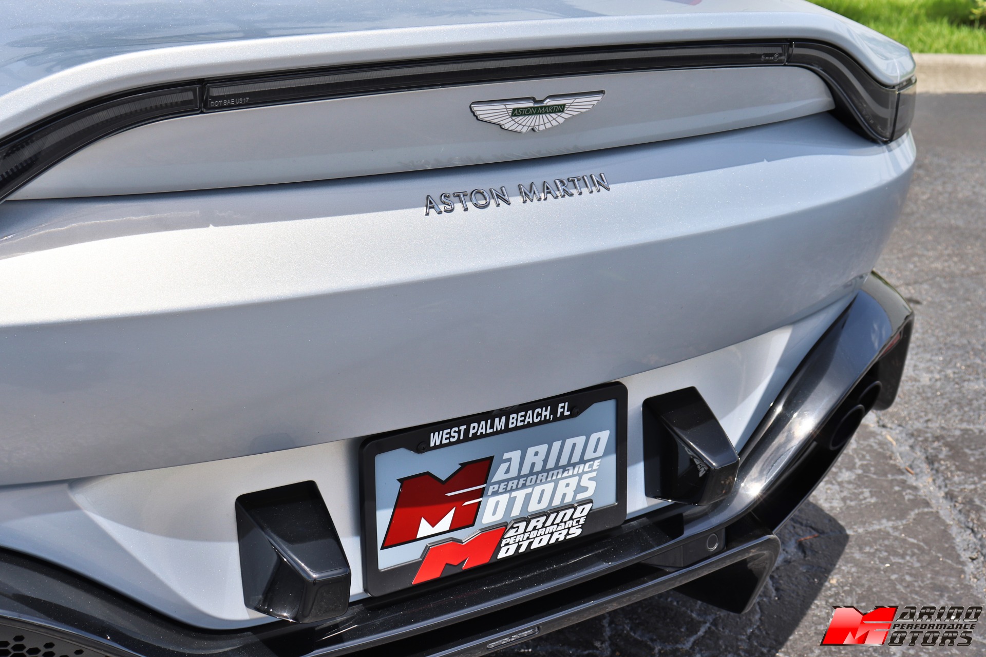 Used-2020-Aston-Martin-Vantage