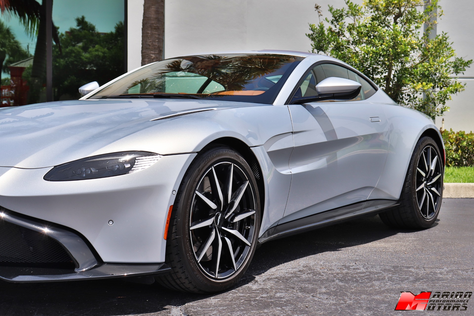 Used-2020-Aston-Martin-Vantage