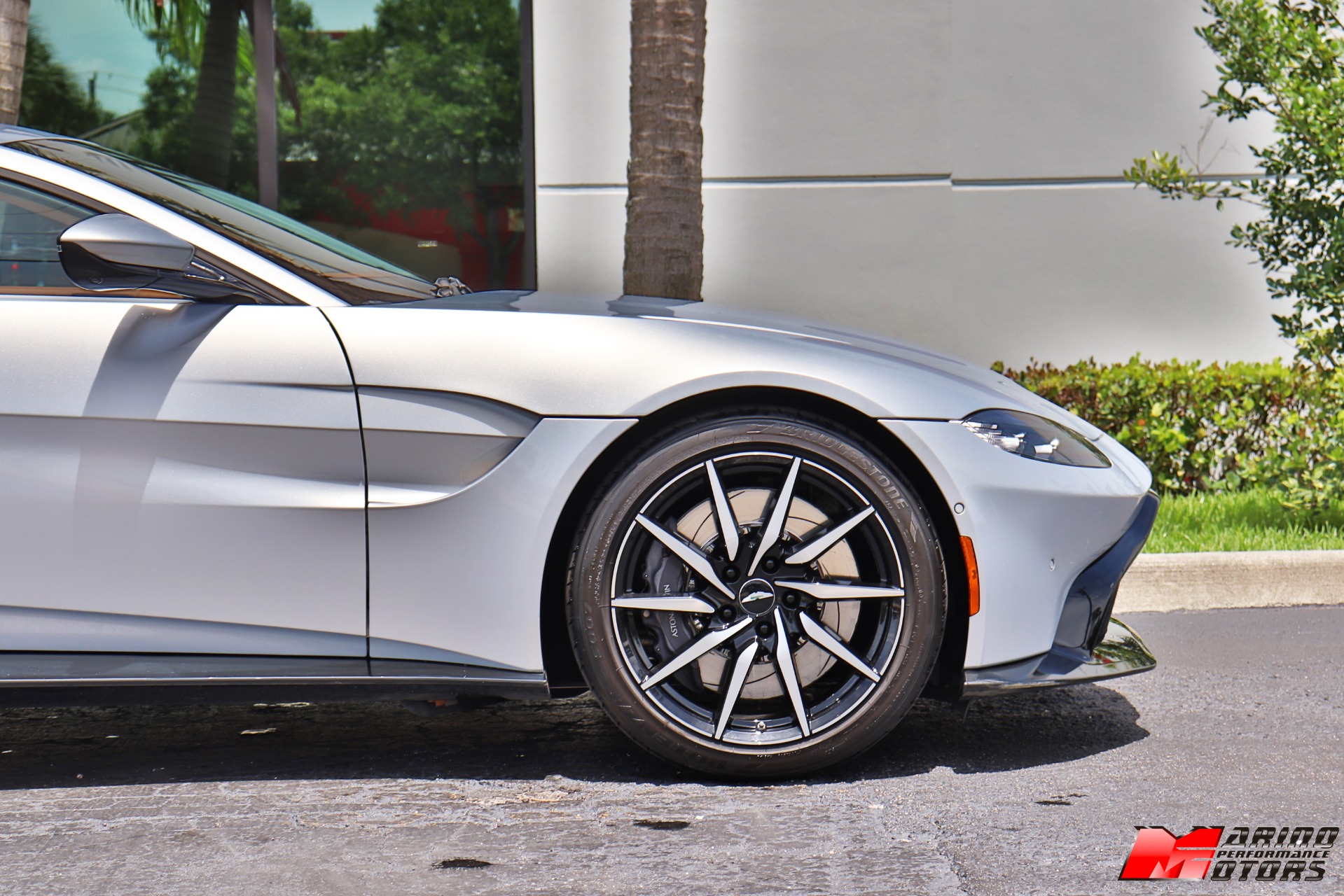 Used-2020-Aston-Martin-Vantage
