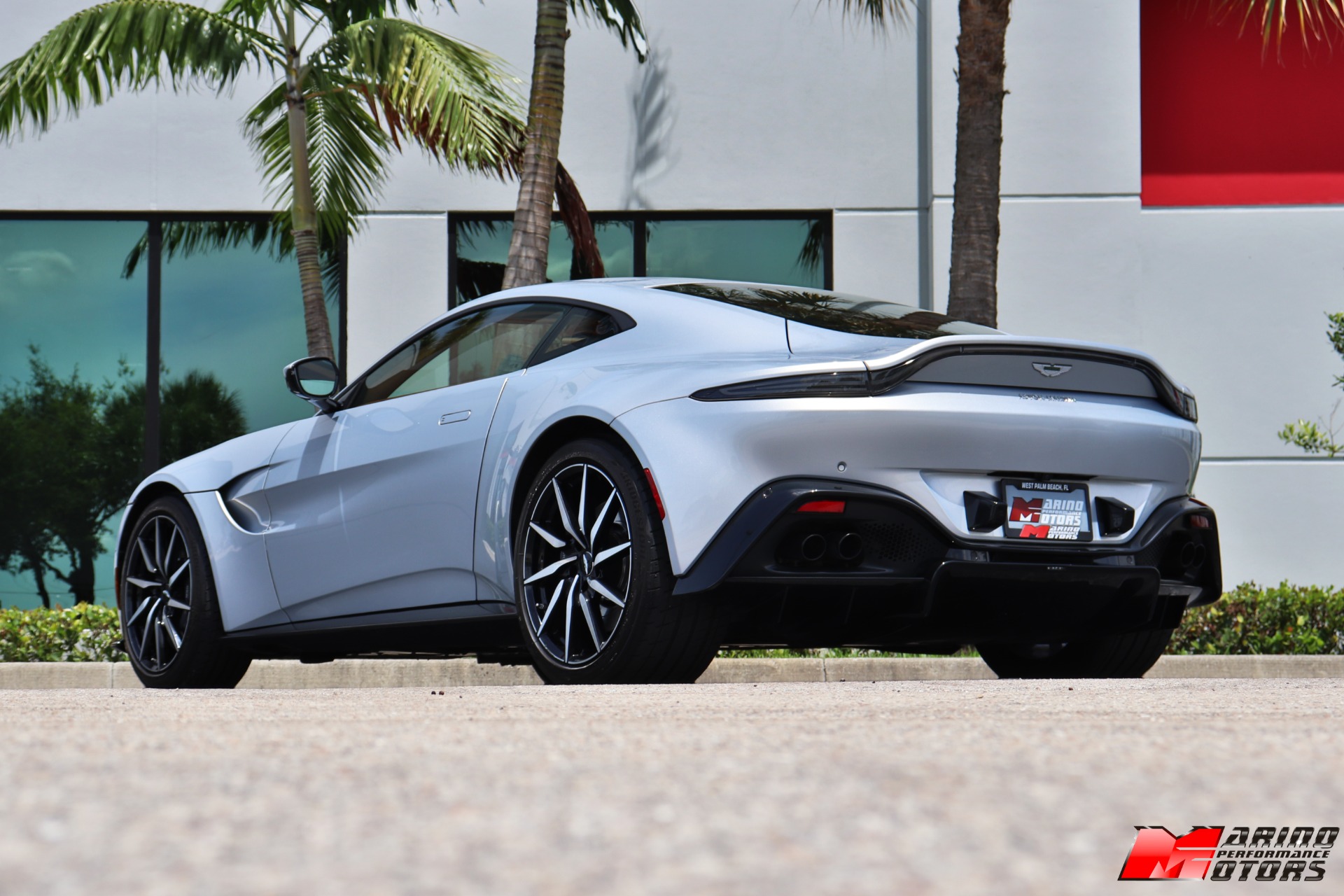 Used-2020-Aston-Martin-Vantage