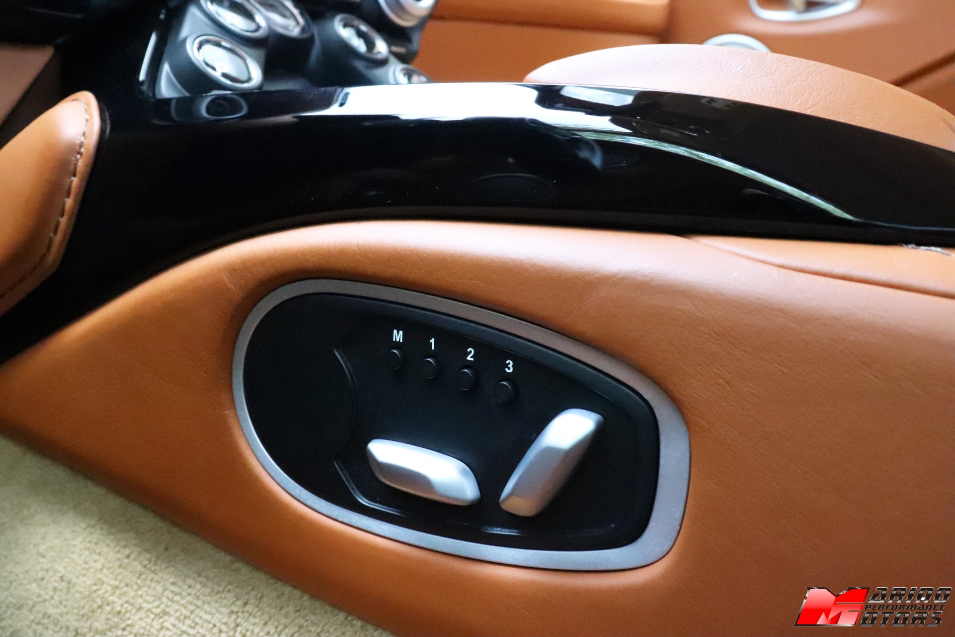 Used-2020-Aston-Martin-Vantage