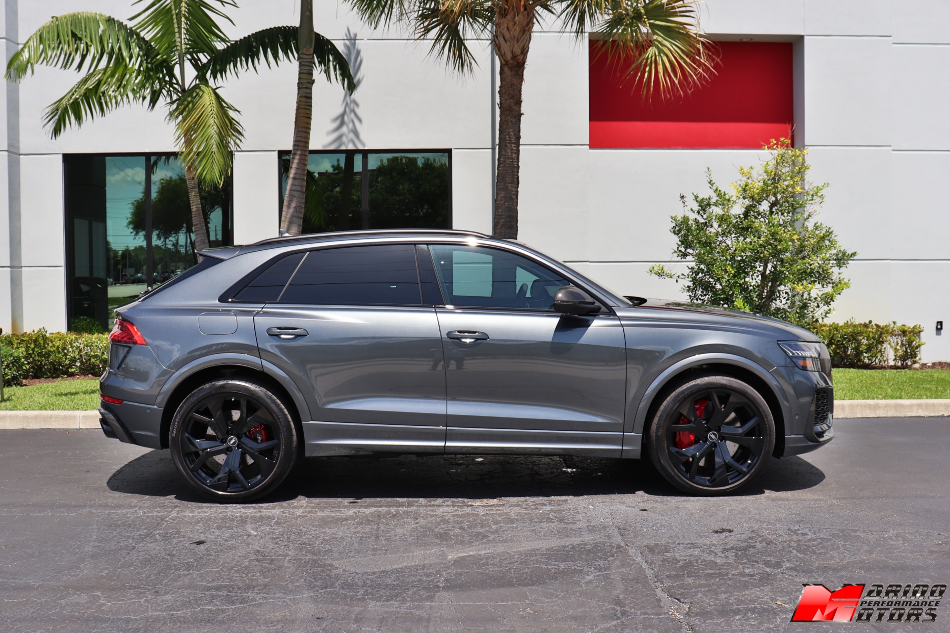 Used-2022-Audi-RS-Q8-40T-quattro