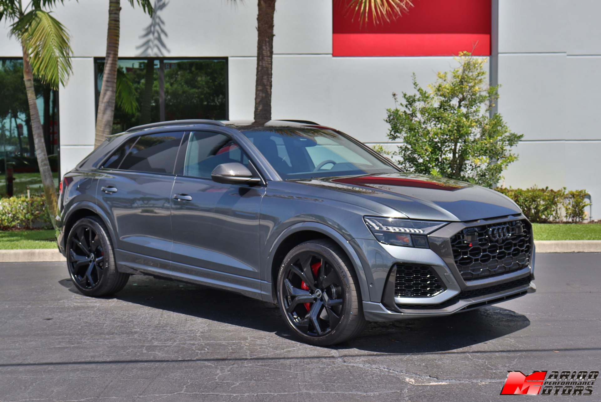 Used-2022-Audi-RS-Q8-40T-quattro