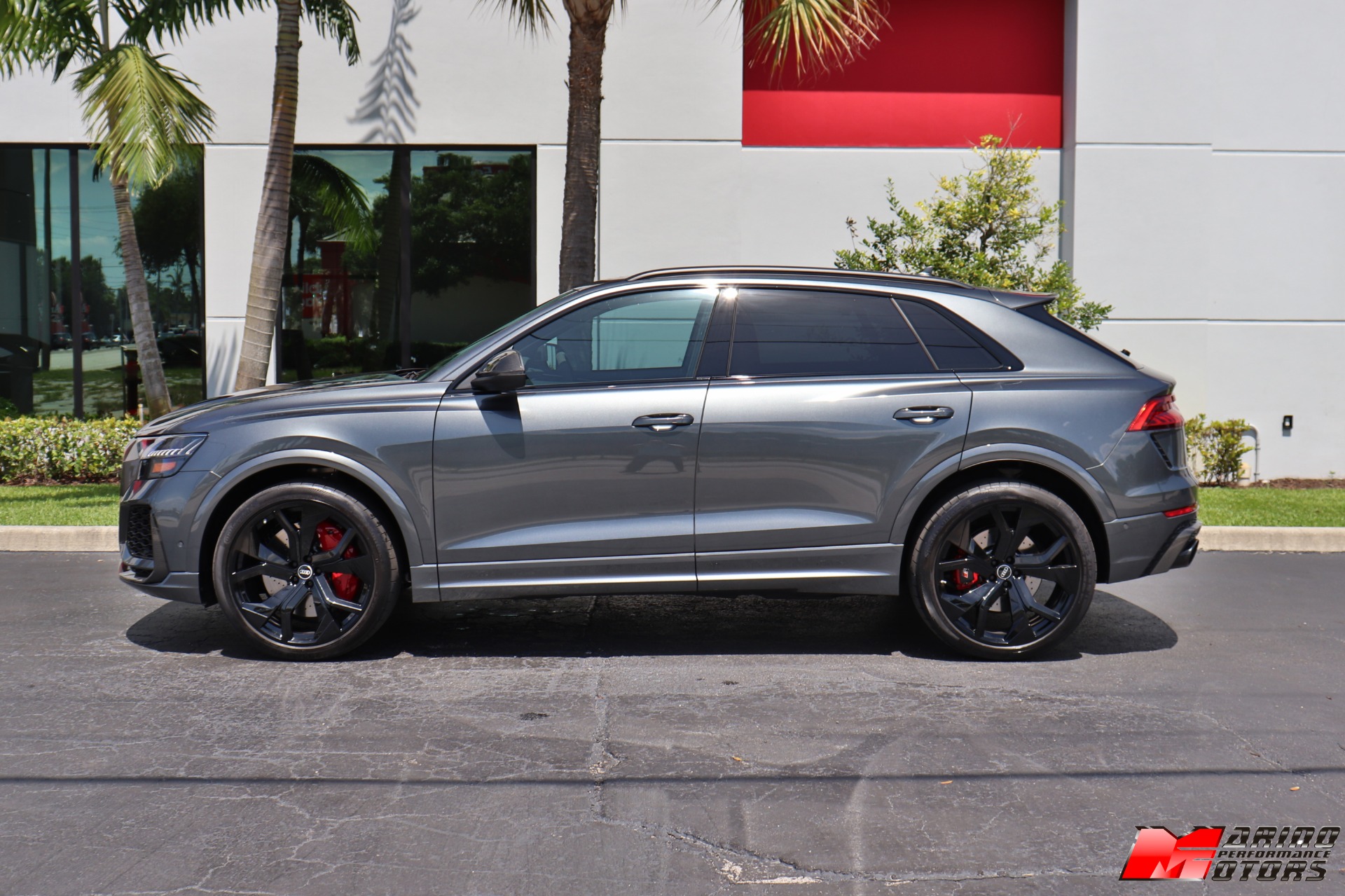 Used-2022-Audi-RS-Q8-40T-quattro