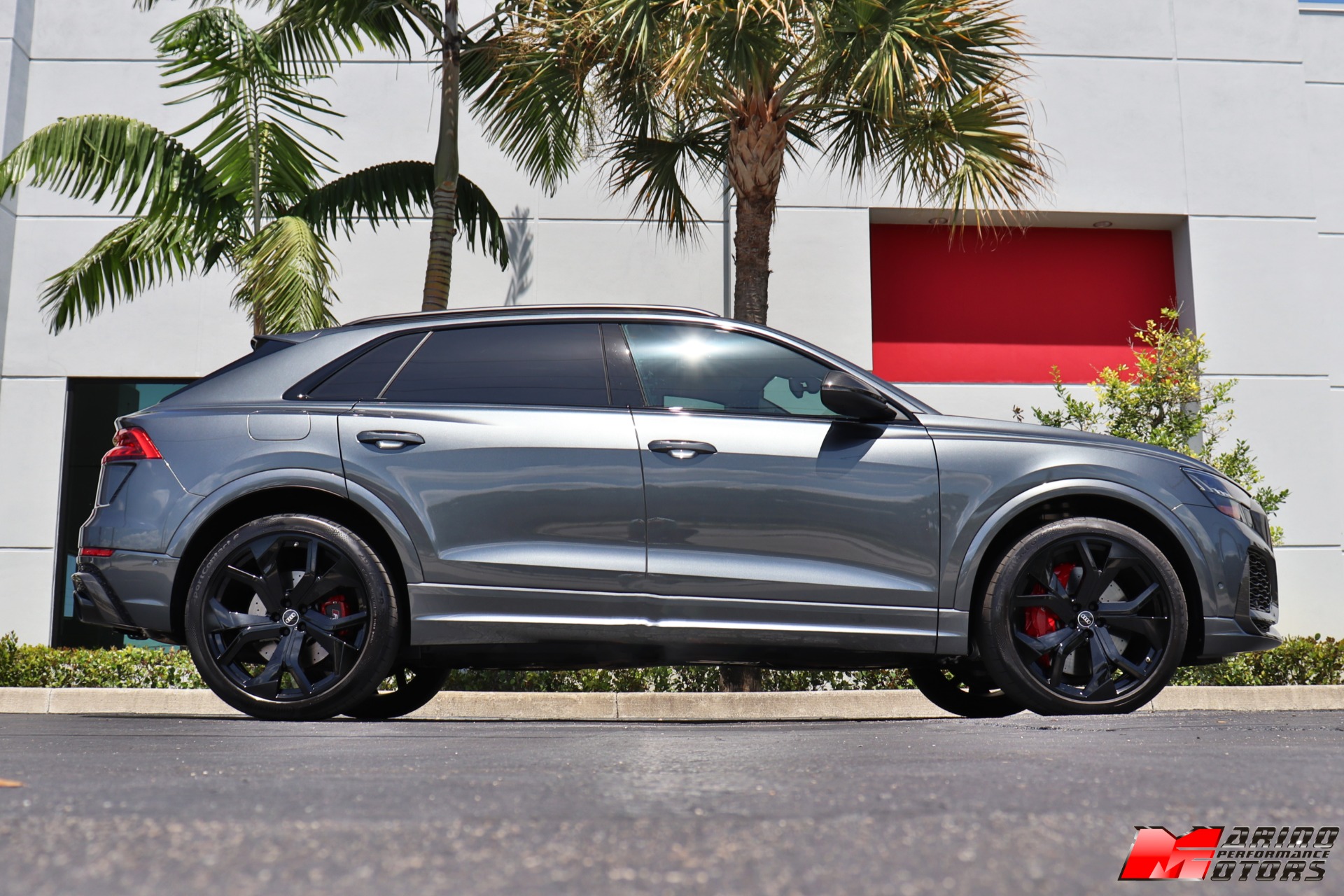 Used-2022-Audi-RS-Q8-40T-quattro
