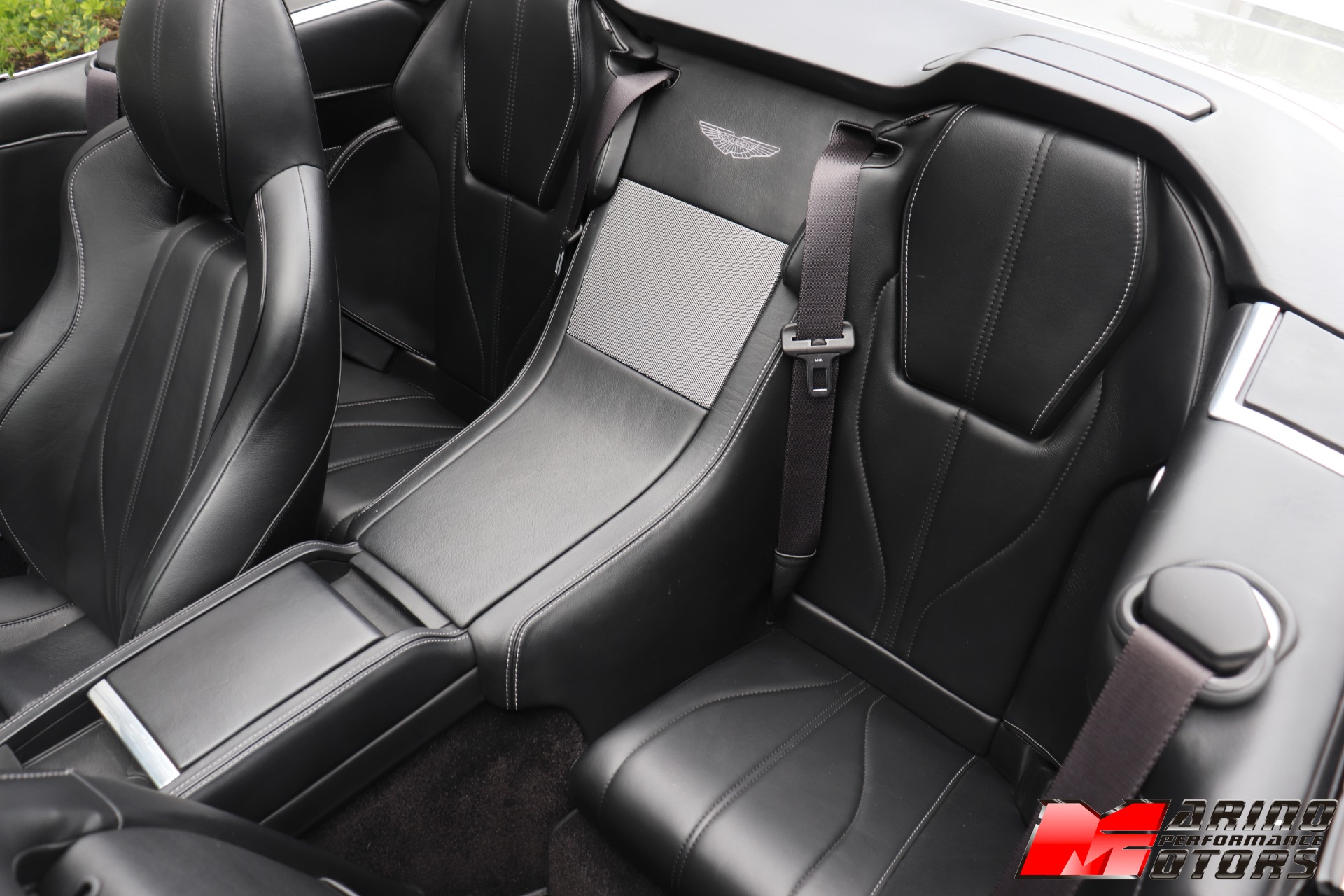 Used-2015-Aston-Martin-DB9-Volante
