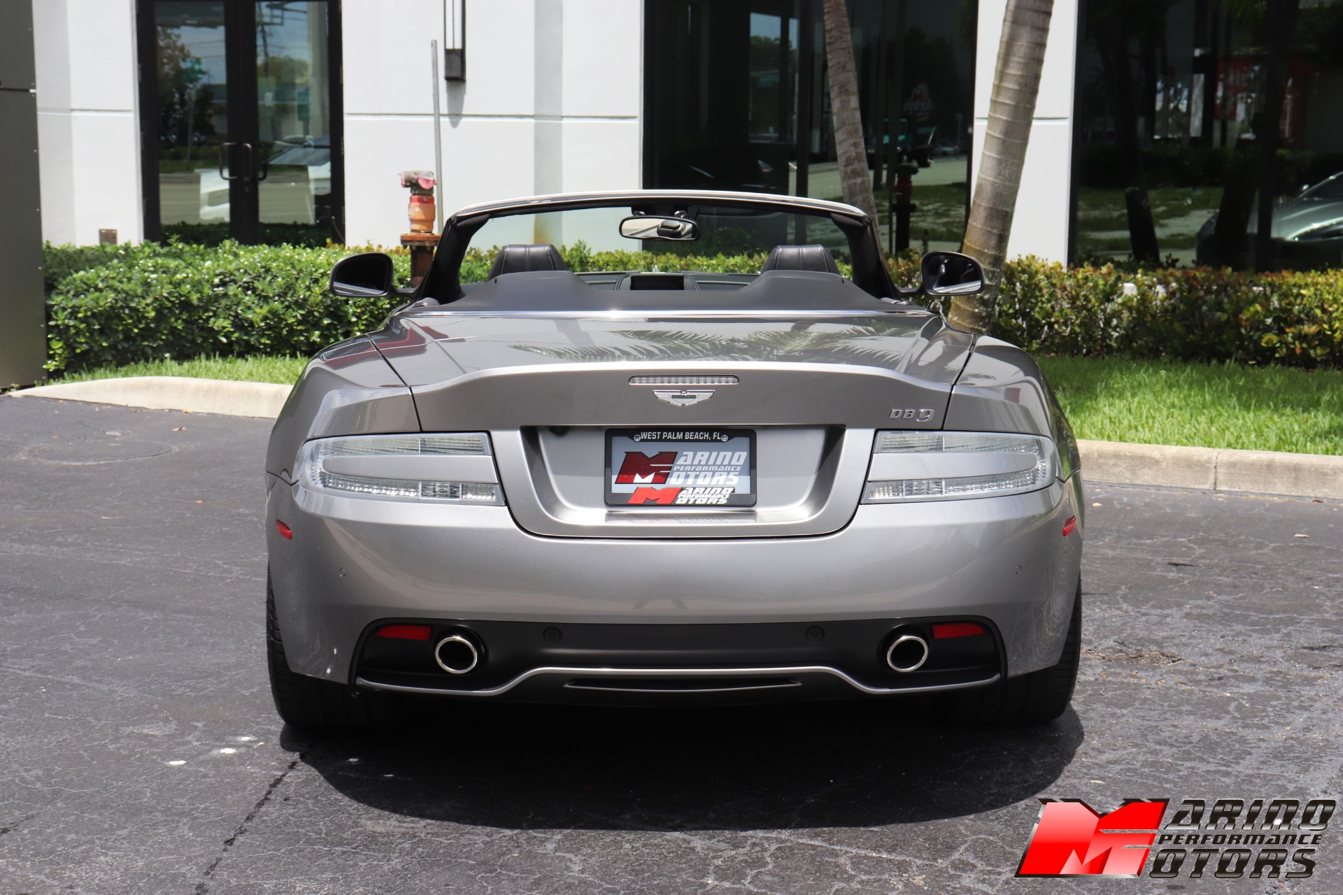 Used-2015-Aston-Martin-DB9-Volante