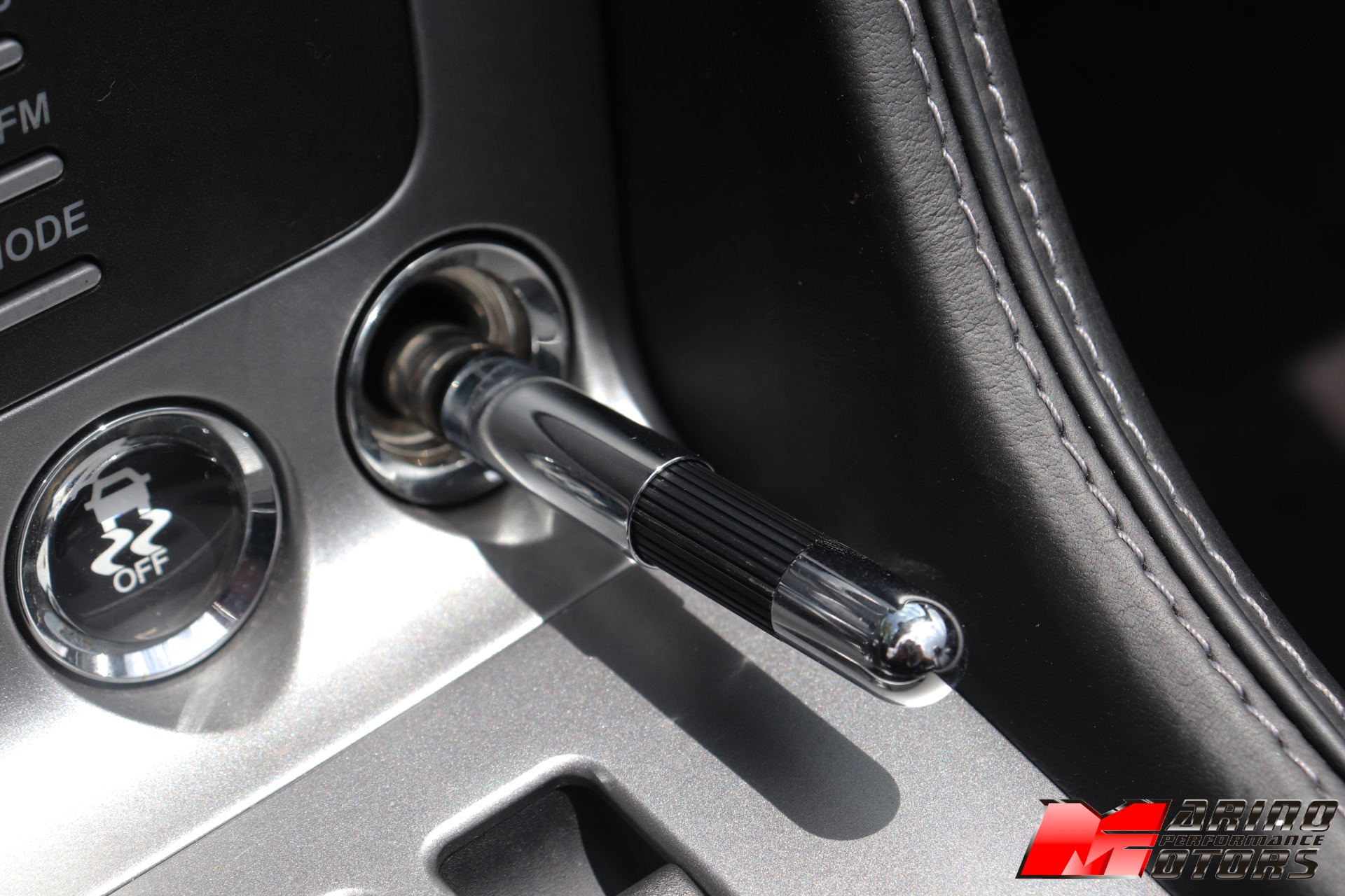 Used-2015-Aston-Martin-DB9-Volante