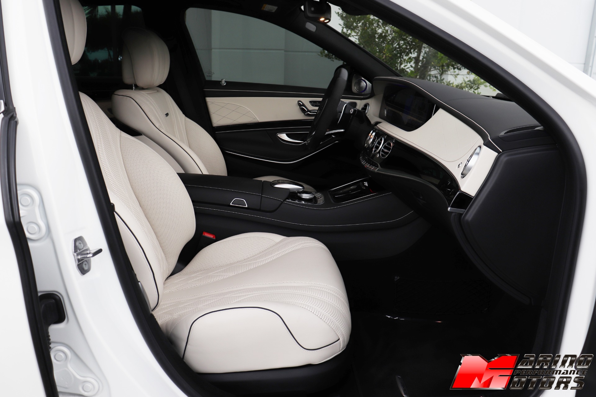 Used-2019-Mercedes-Benz-S-Class-AMG-S-63
