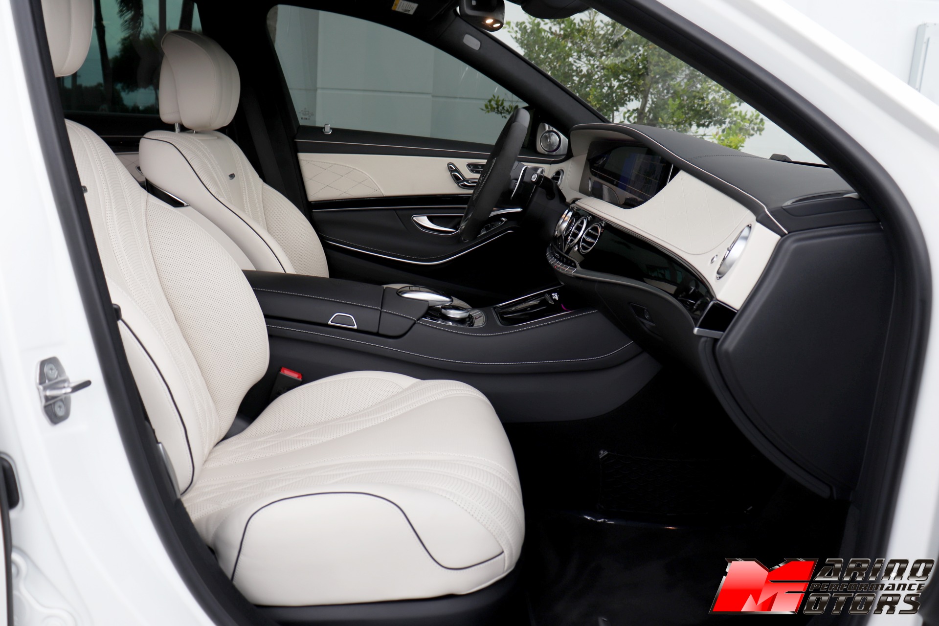 Used-2019-Mercedes-Benz-S-Class-AMG-S-63