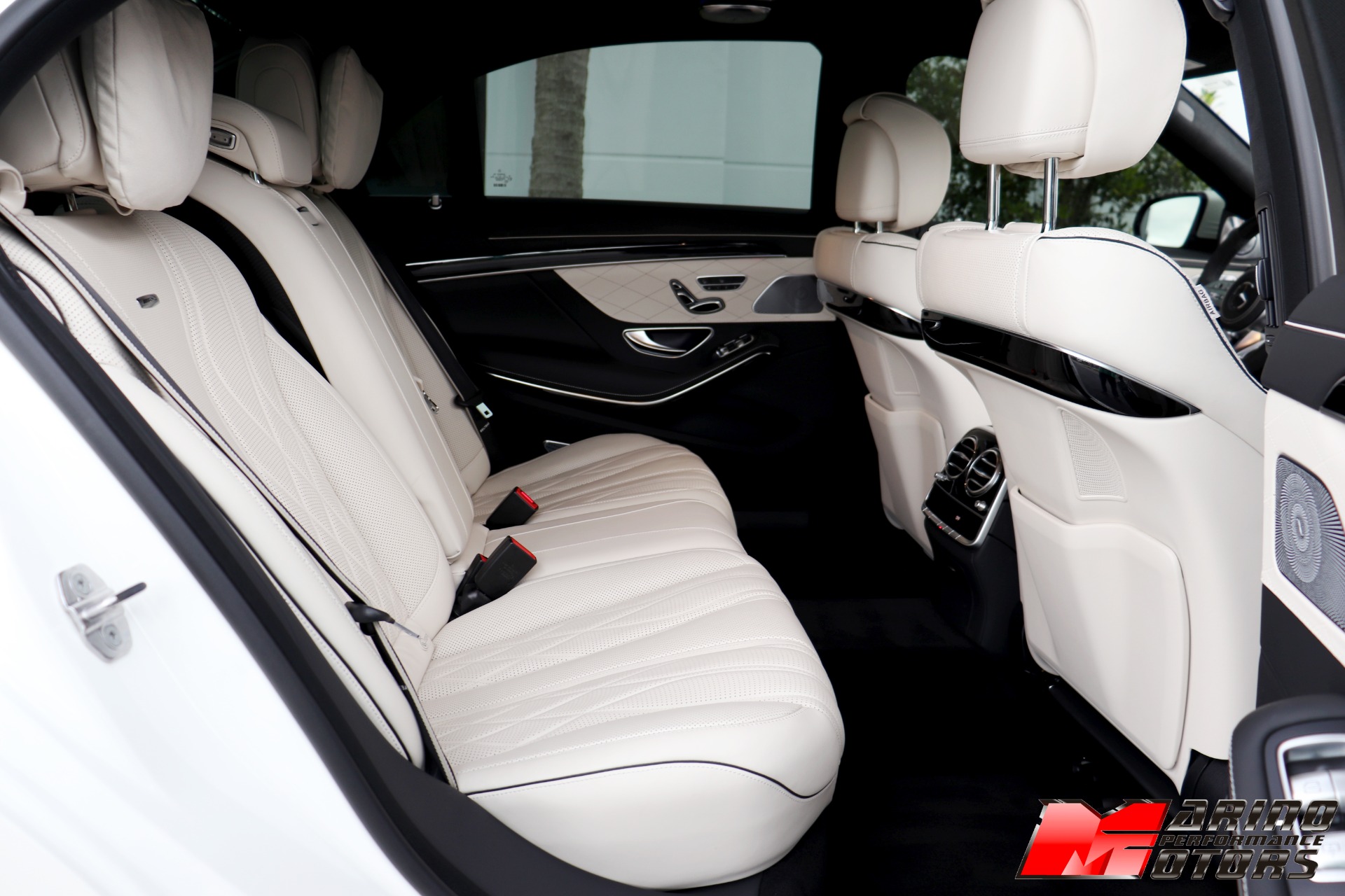 Used-2019-Mercedes-Benz-S-Class-AMG-S-63