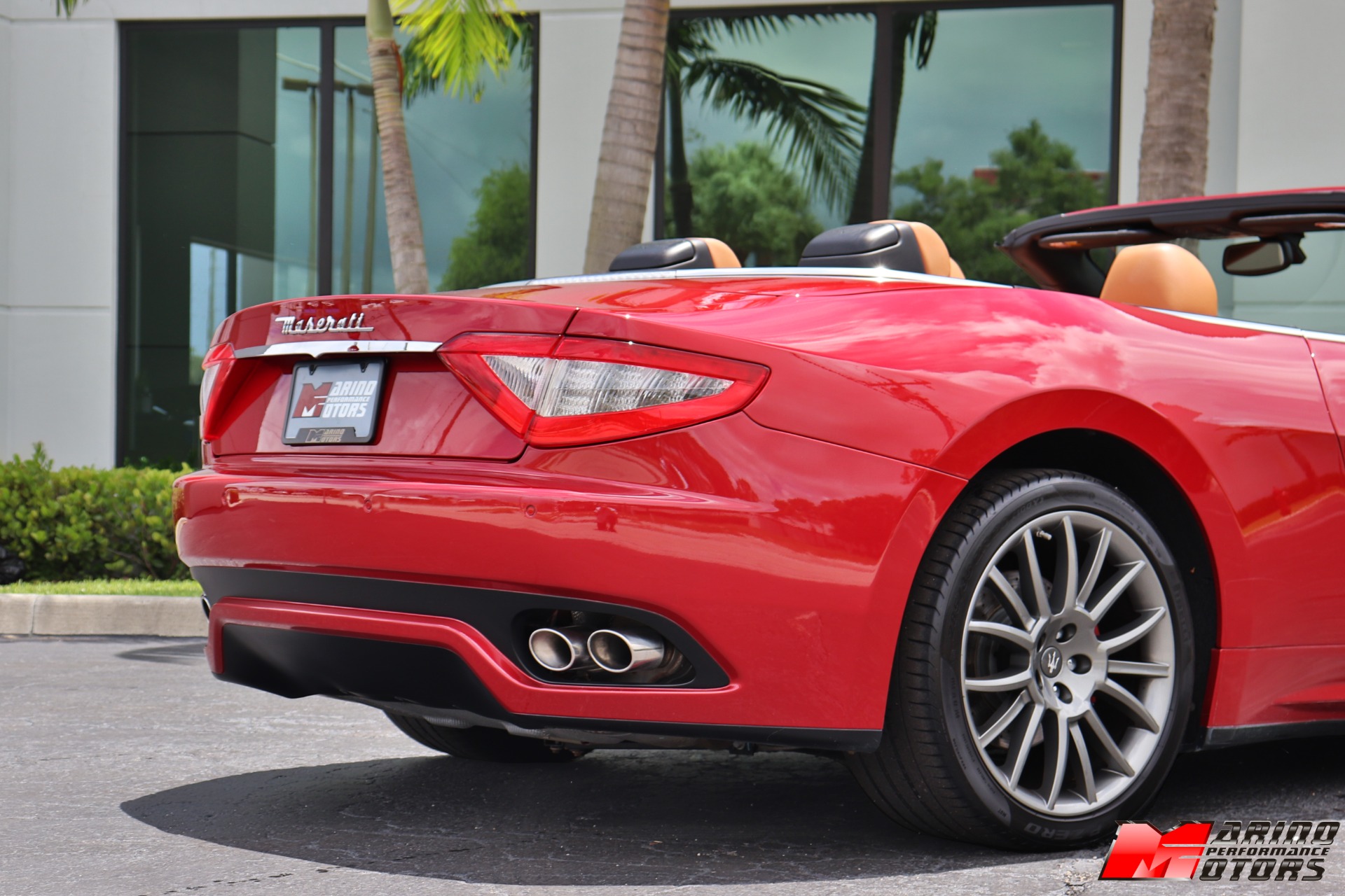 Used-2015-Maserati-GranTurismo