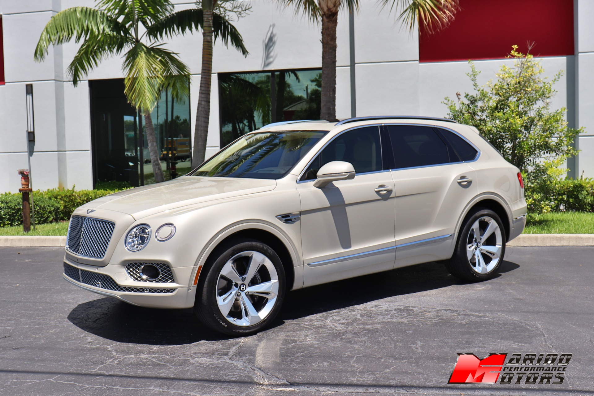 Used-2018-Bentley-Bentayga-W12-Signature-Edition