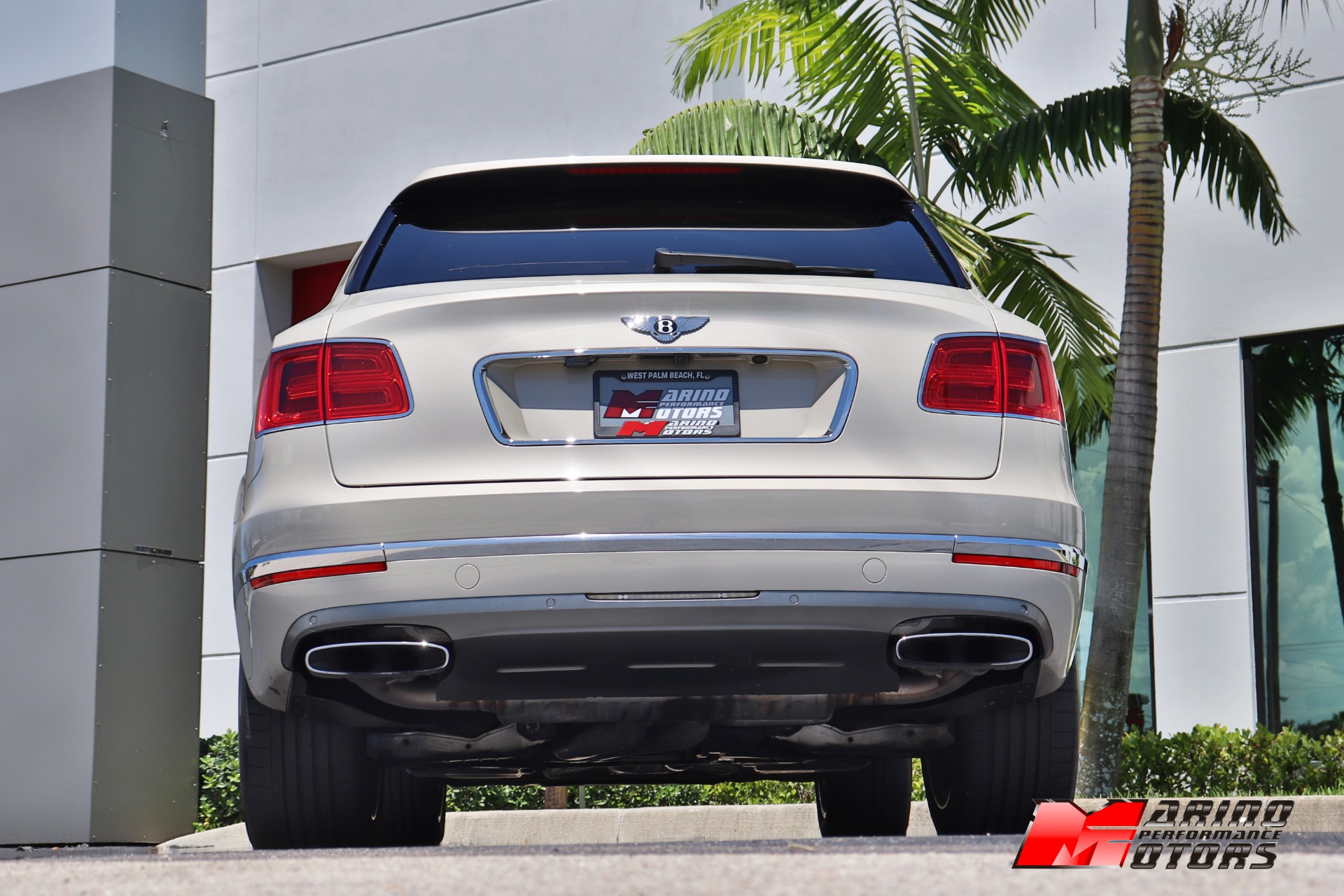 Used-2018-Bentley-Bentayga-W12-Signature-Edition