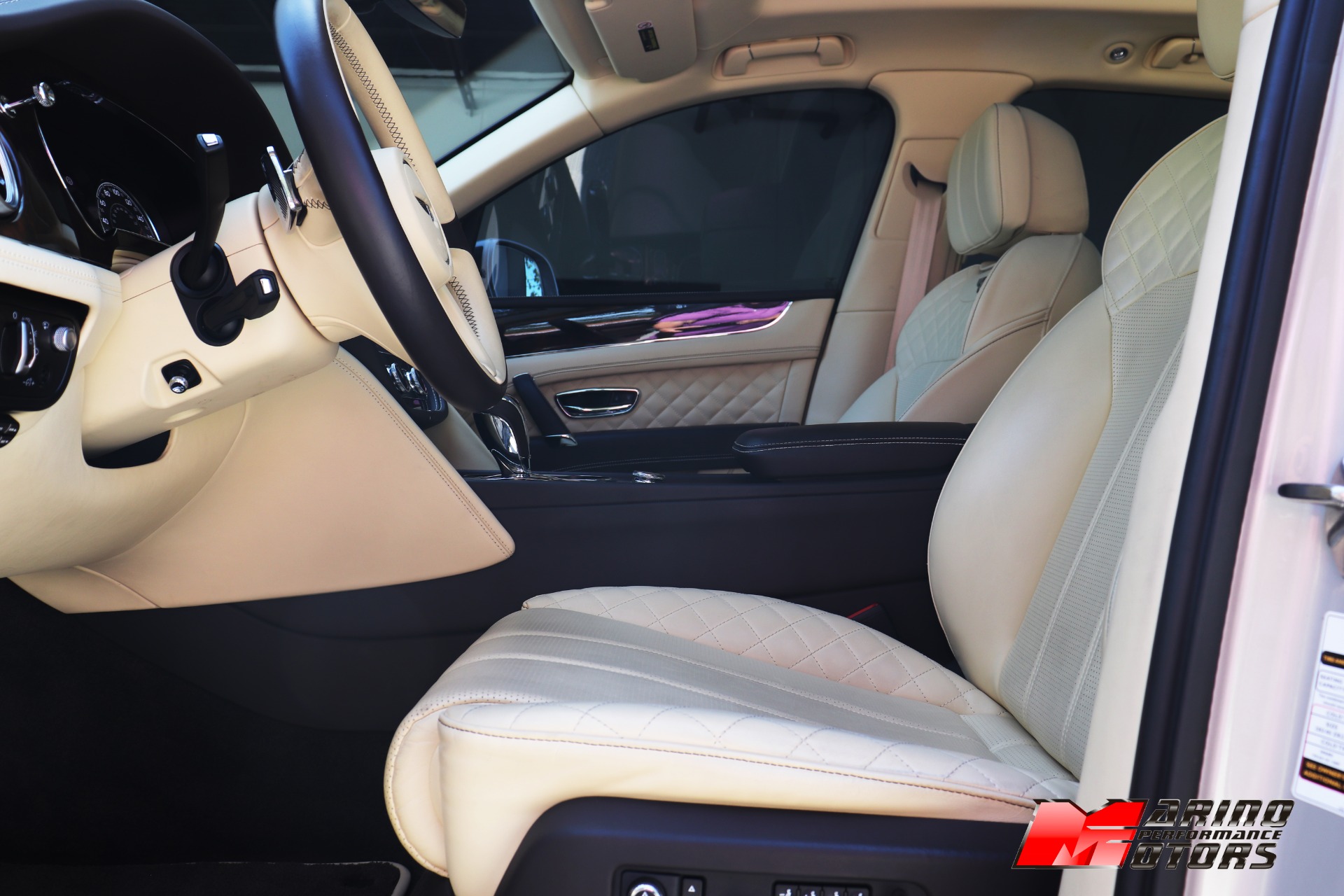 Used-2018-Bentley-Bentayga-W12-Signature-Edition